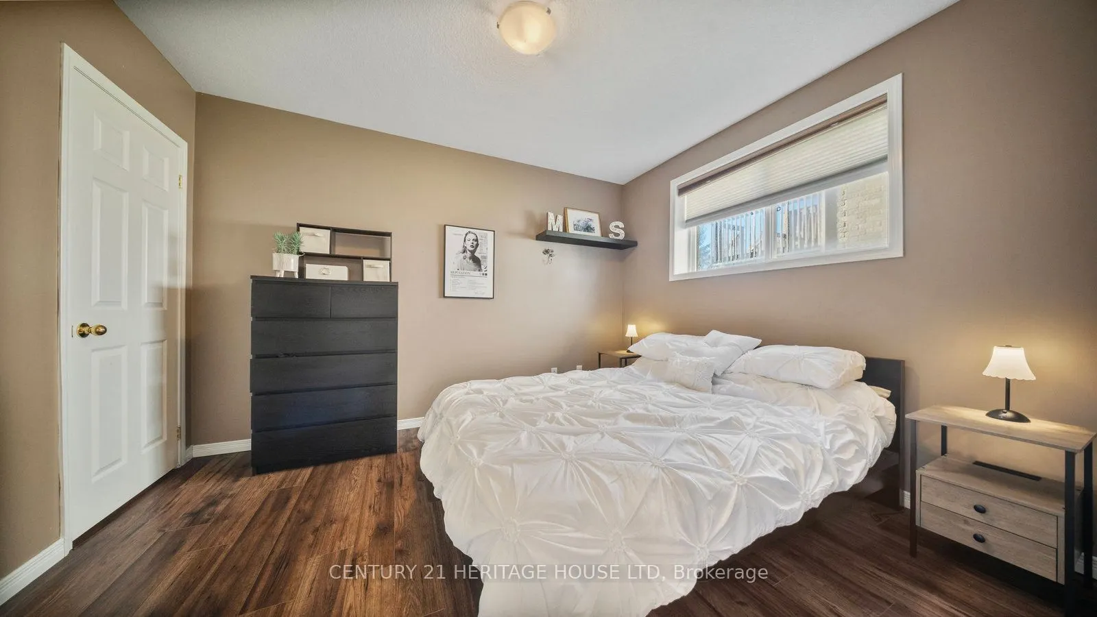 931 Glasgow Street, #14D