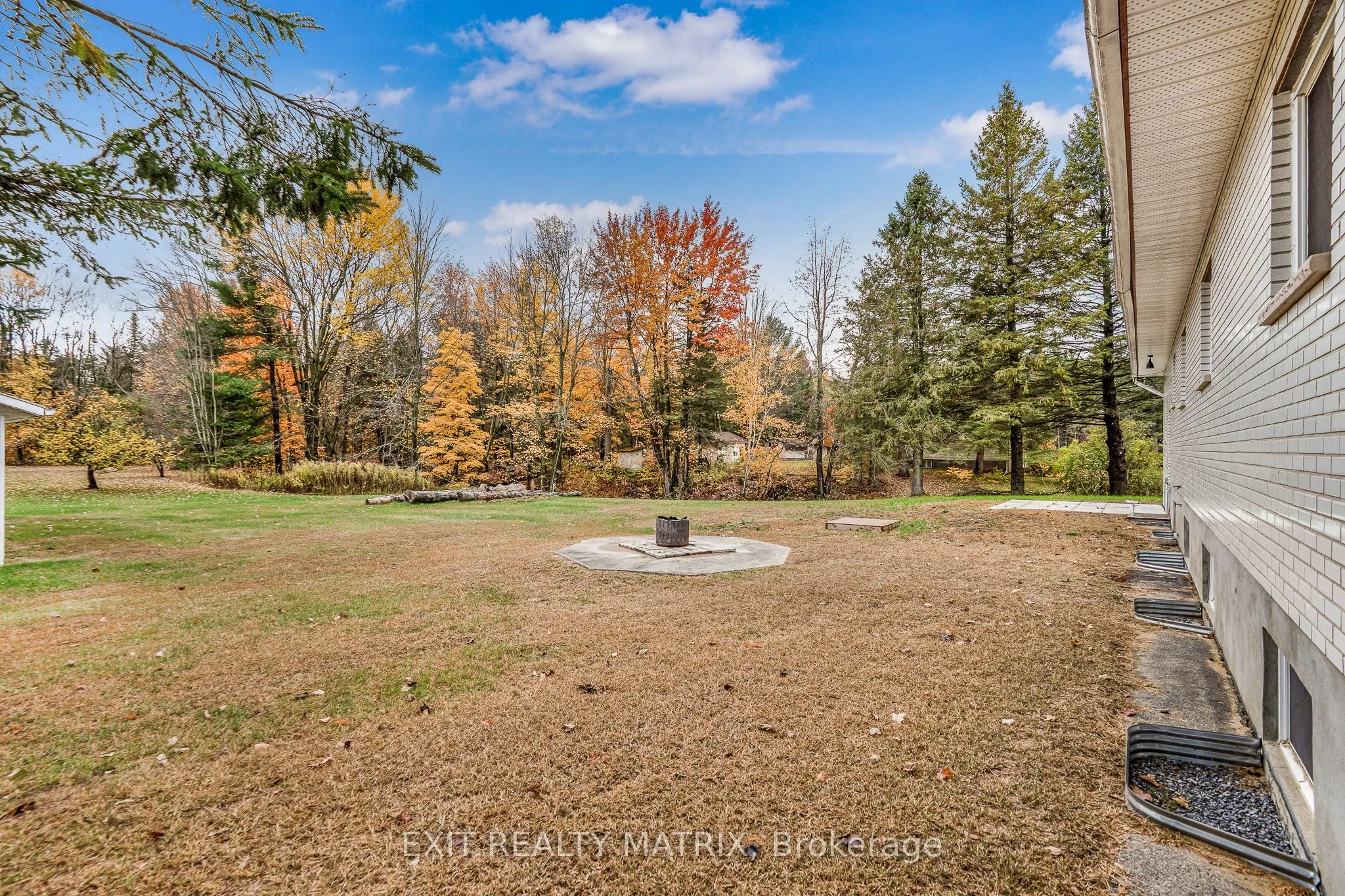5079 County Rd 17 Road