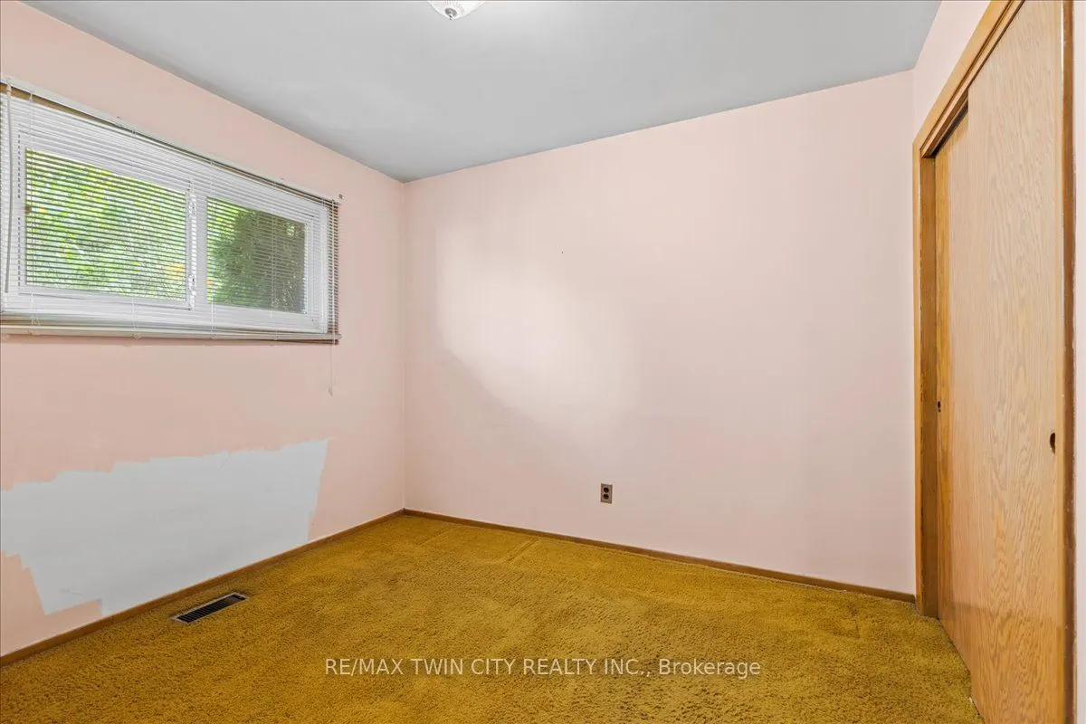 943 Winterhalt Avenue