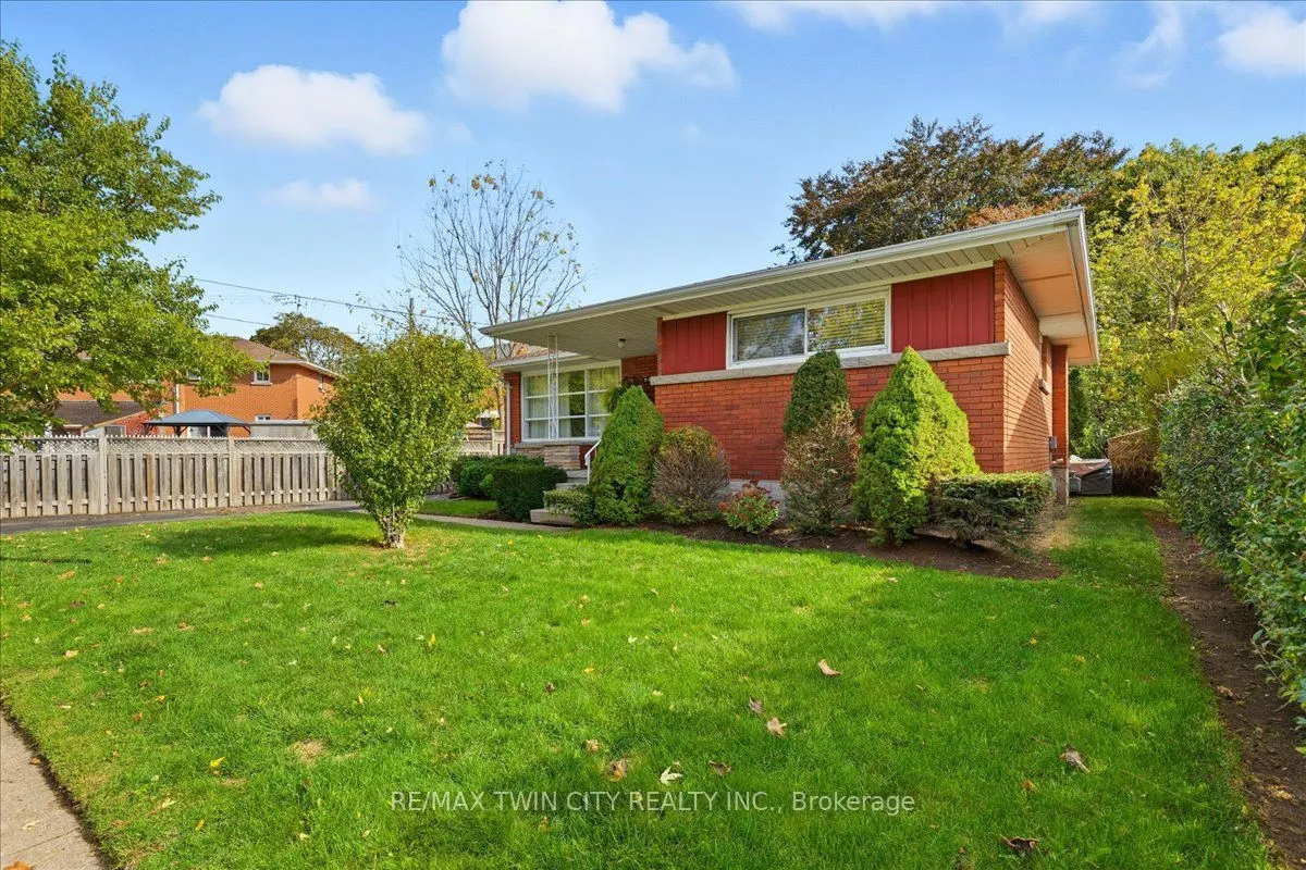 943 Winterhalt Avenue