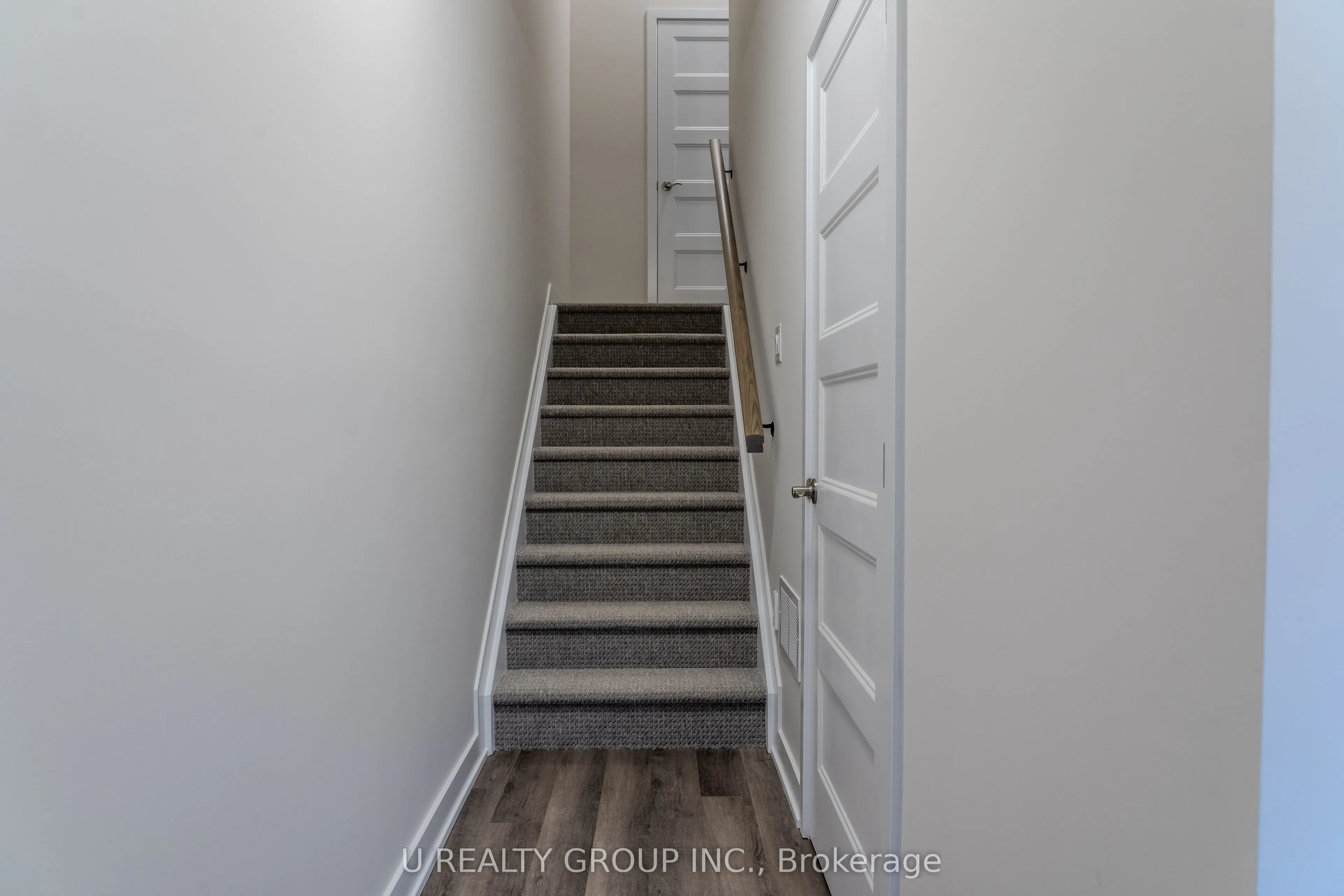 507 Lourmarin Pvt Private N