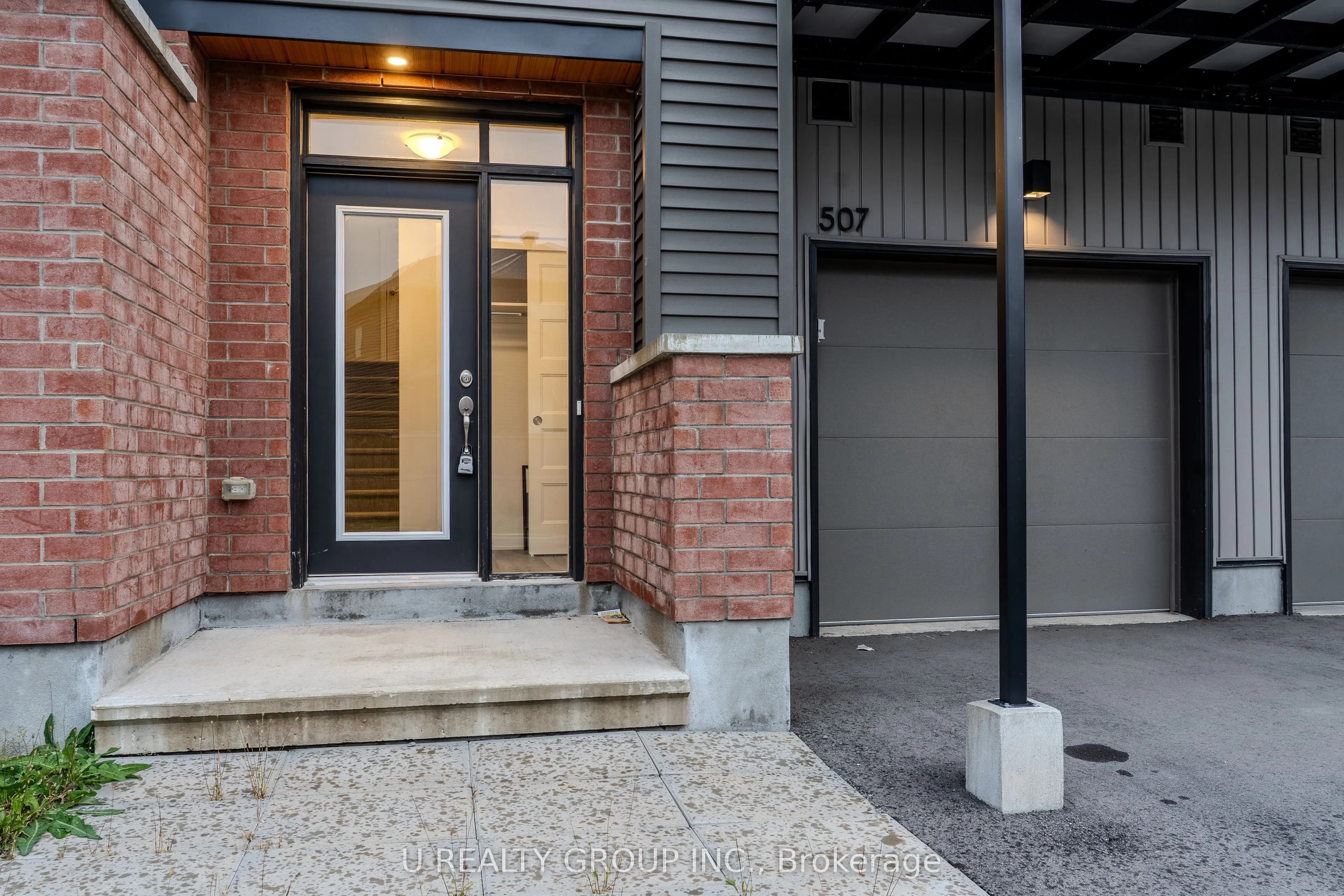507 Lourmarin Pvt Private N