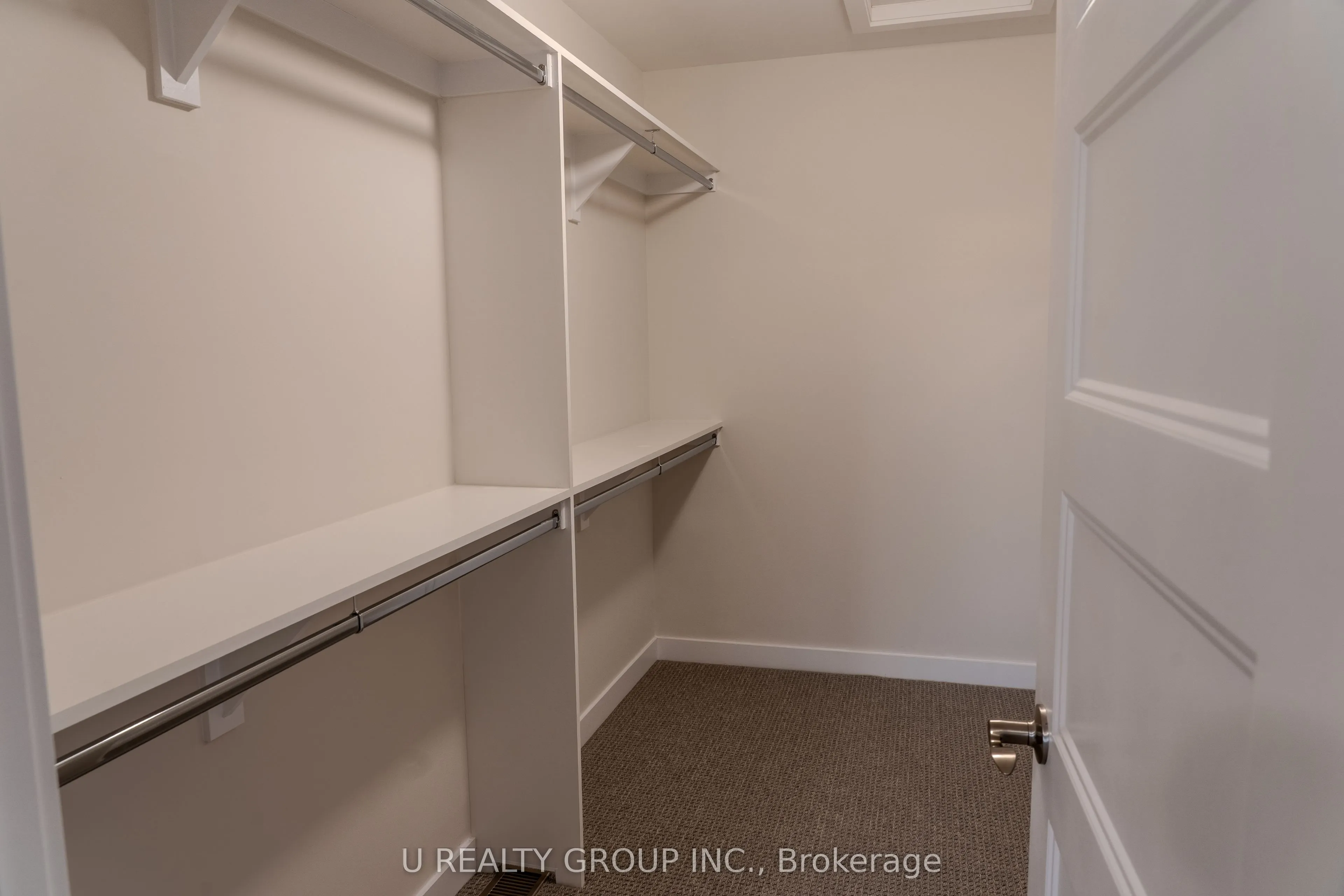 507 Lourmarin Pvt Private N