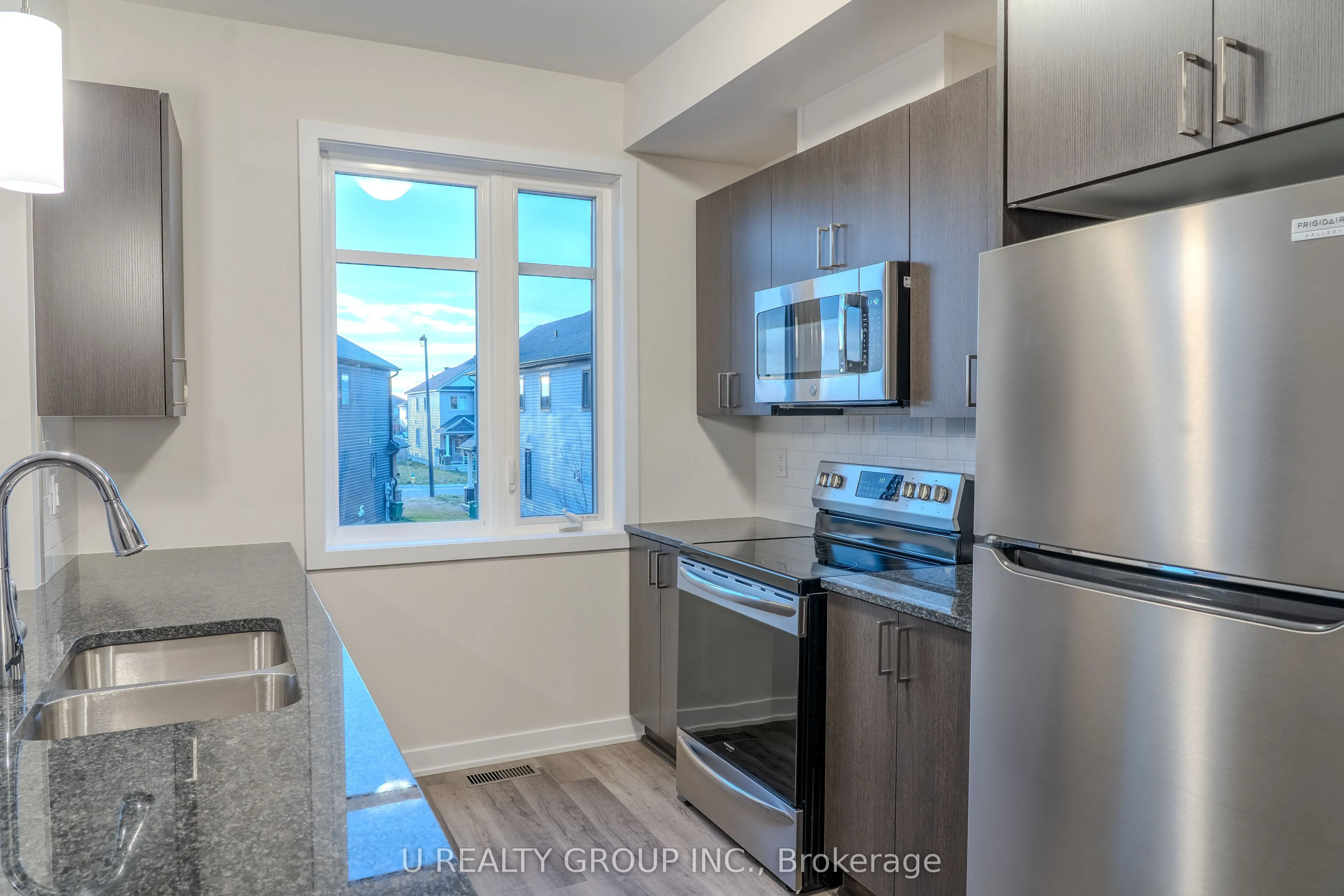 507 Lourmarin Pvt Private N