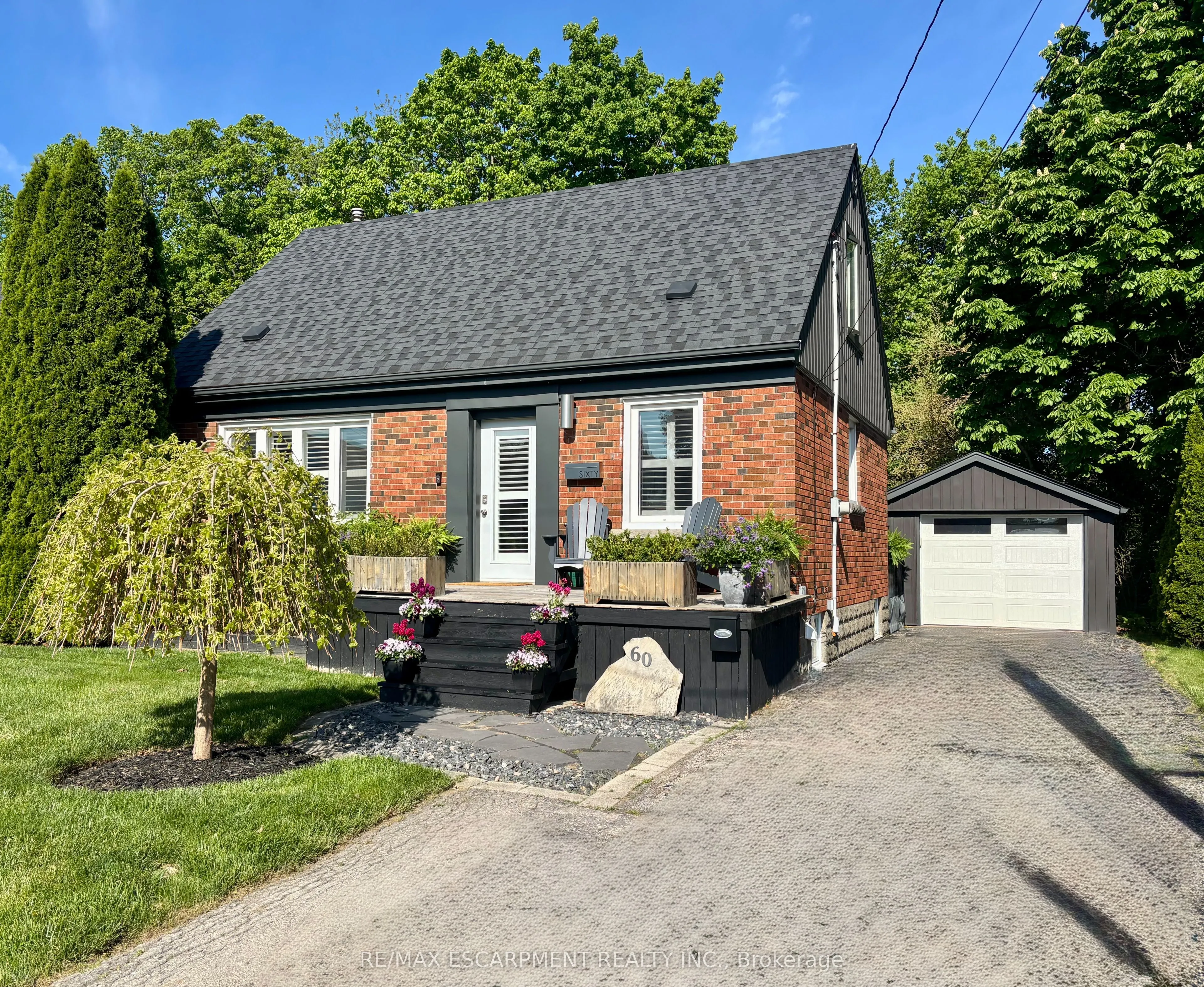 60 Galbraith Drive