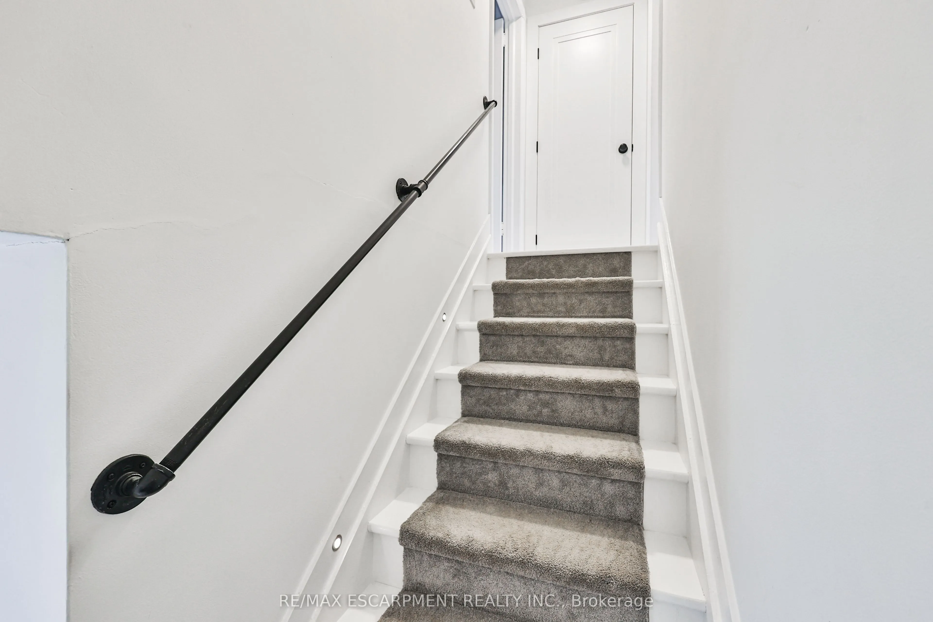 60 Galbraith Drive