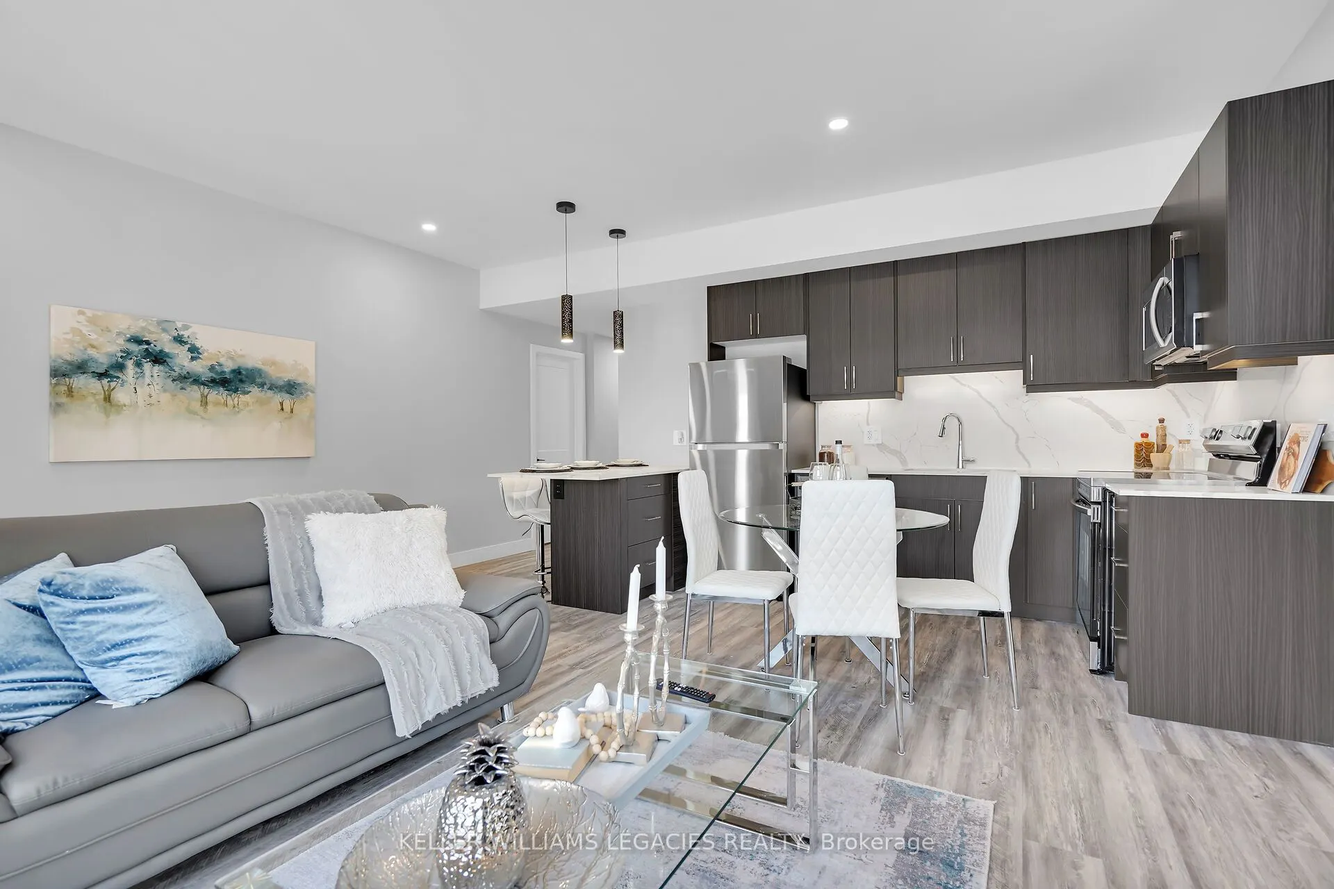 21 Meadowlily Road, #14