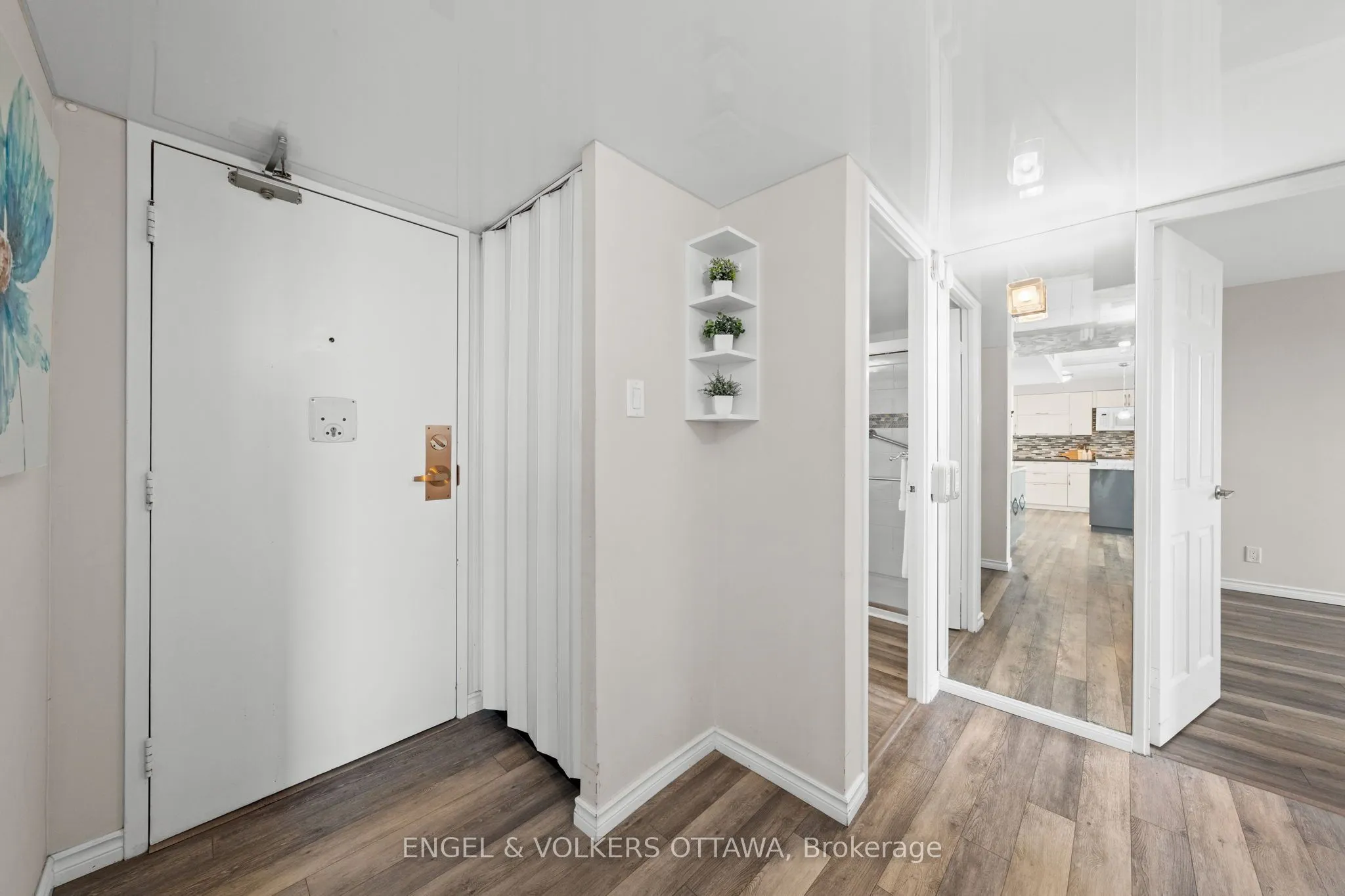 1195 Richmond Road, #1007