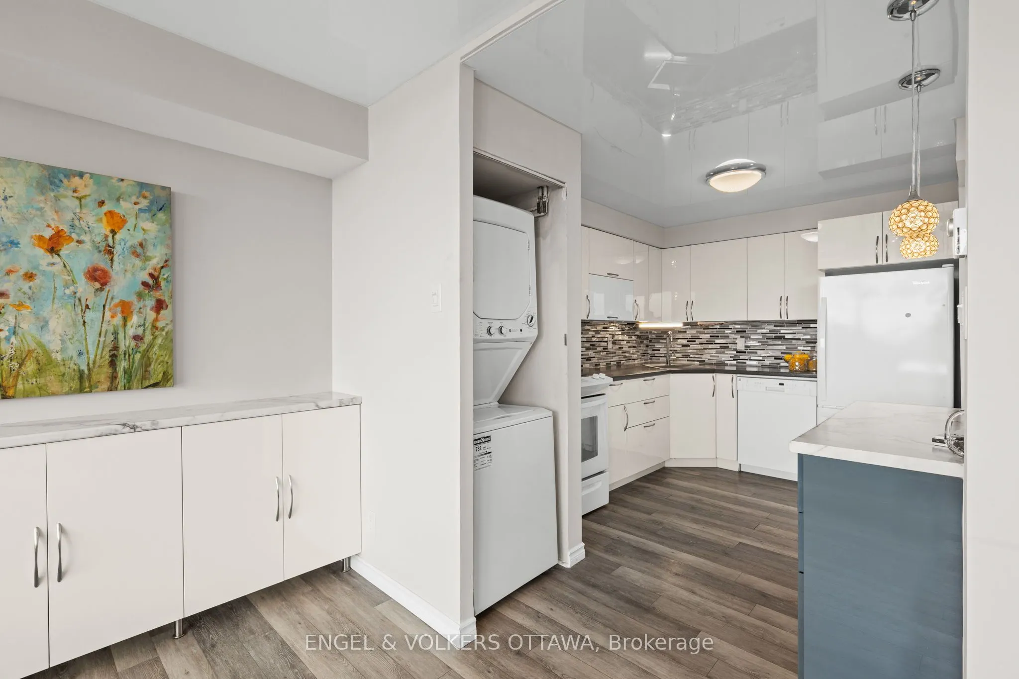 1195 Richmond Road, #1007
