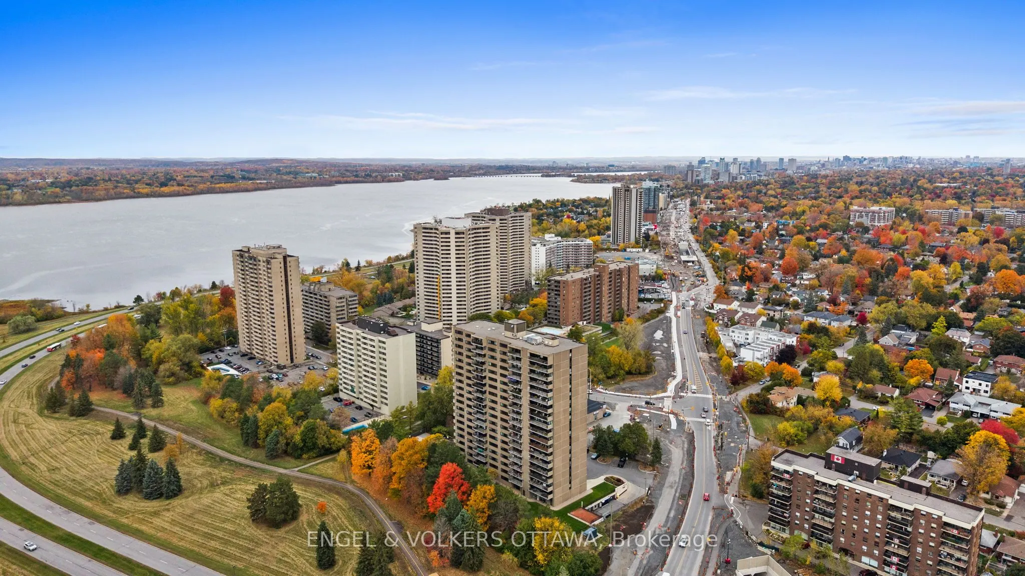 1195 Richmond Road, #1007