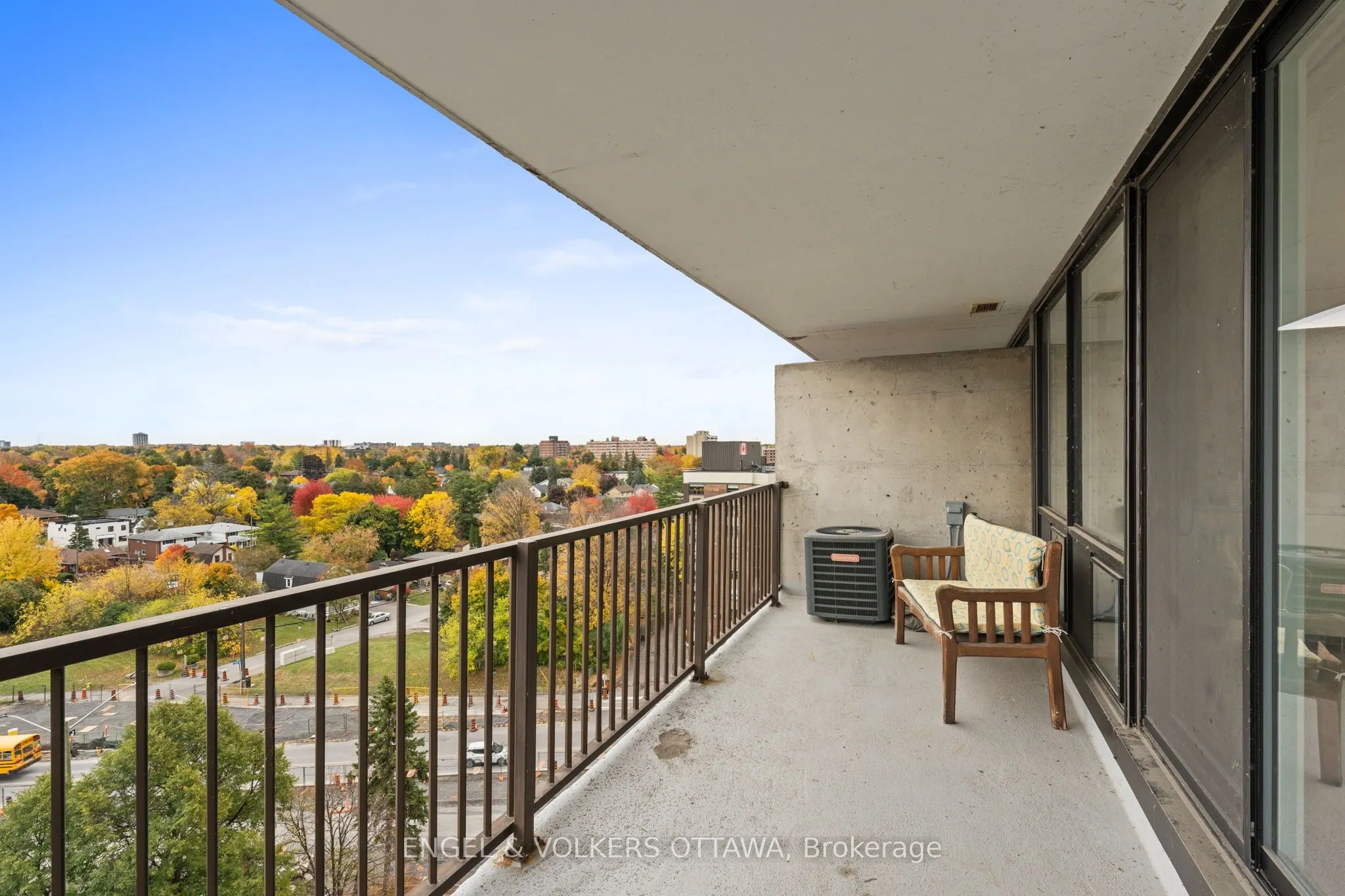 1195 Richmond Road, #1007