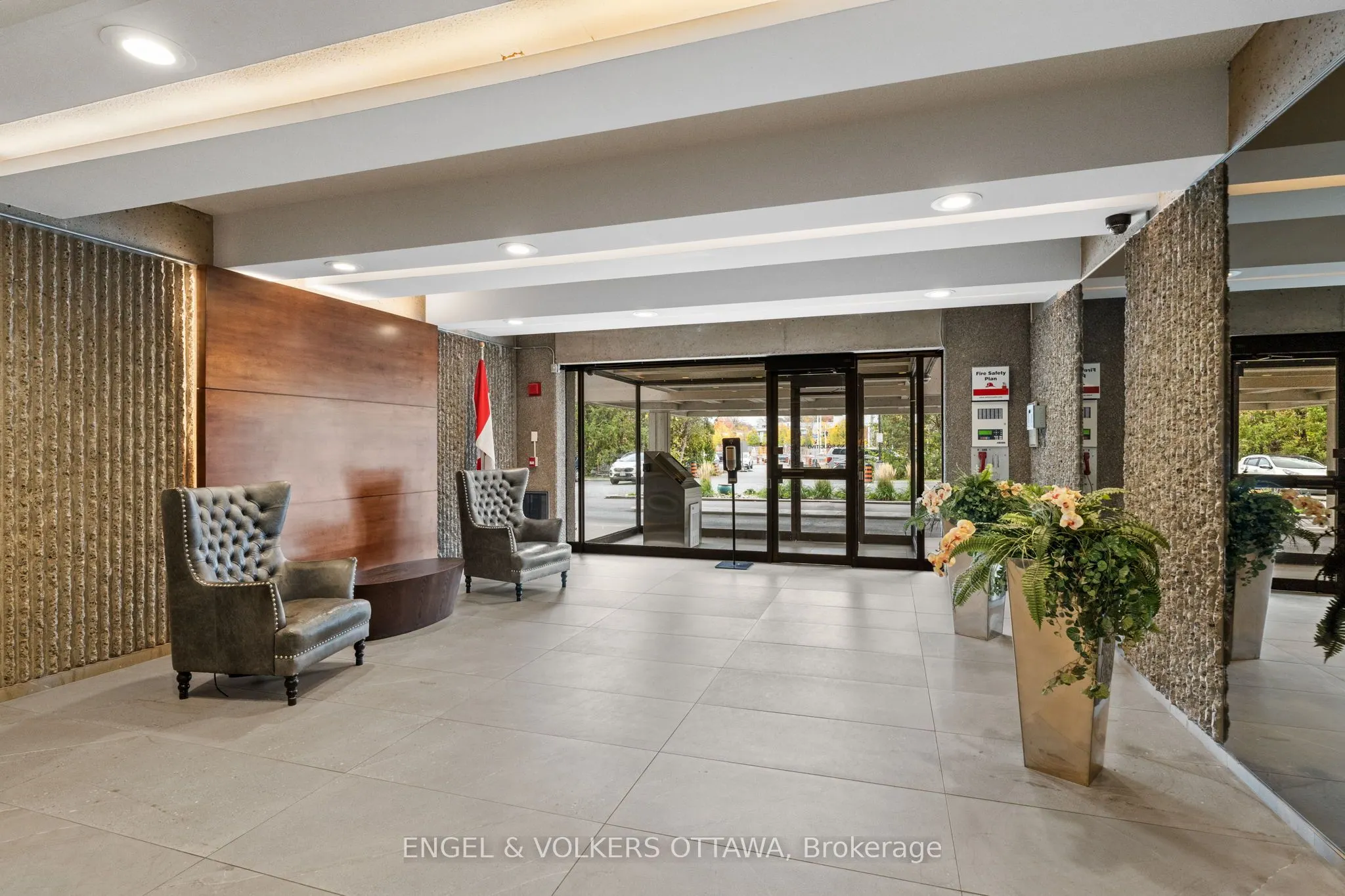 1195 Richmond Road, #1007