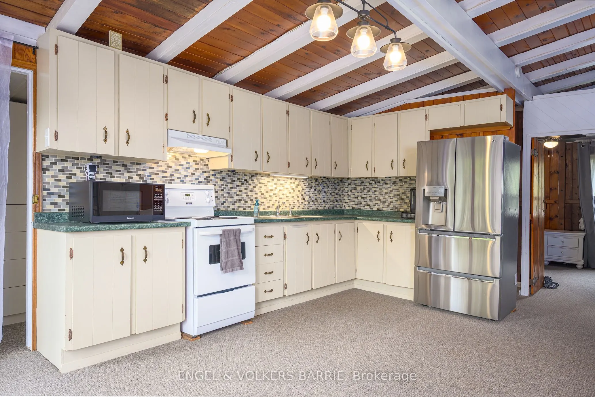 1123 Severn River Road