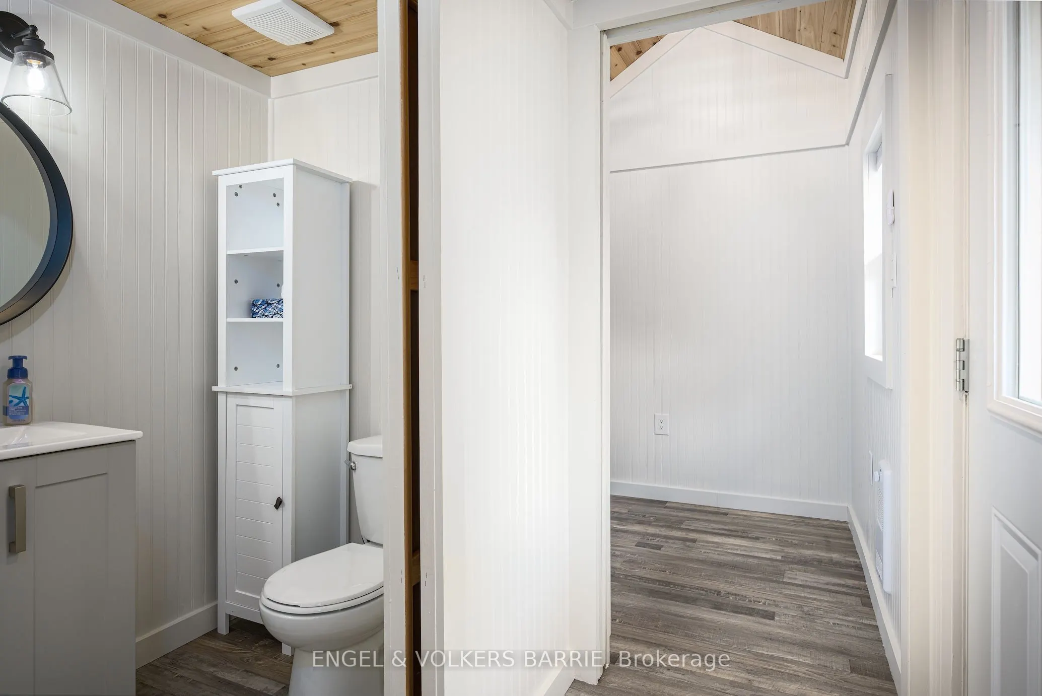 1123 Severn River Road