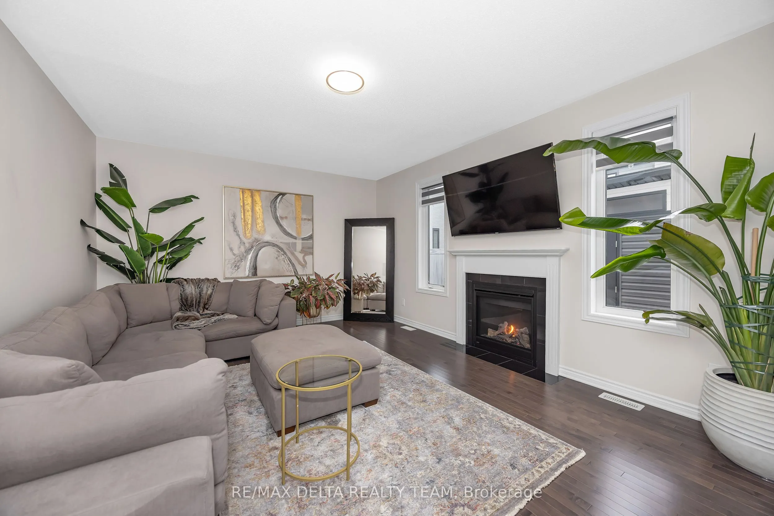748 Vennecy Terrace
