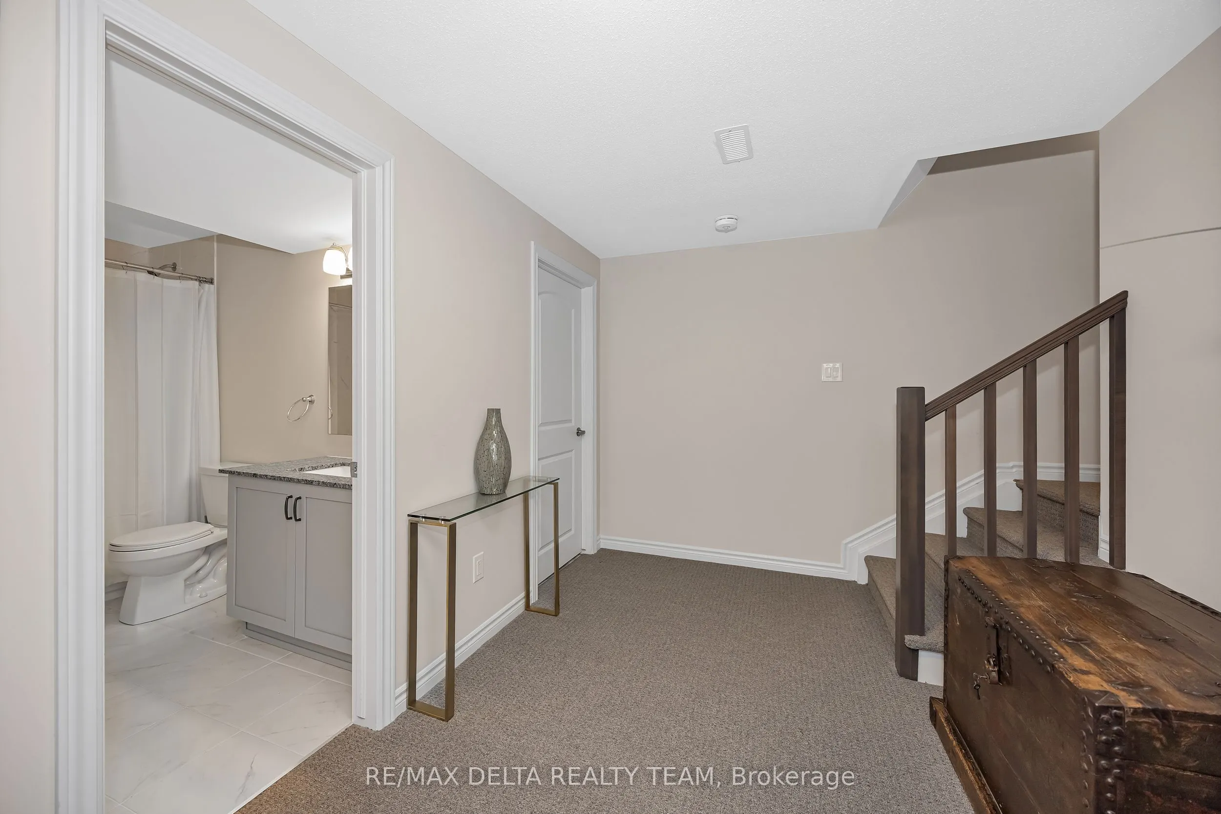 748 Vennecy Terrace