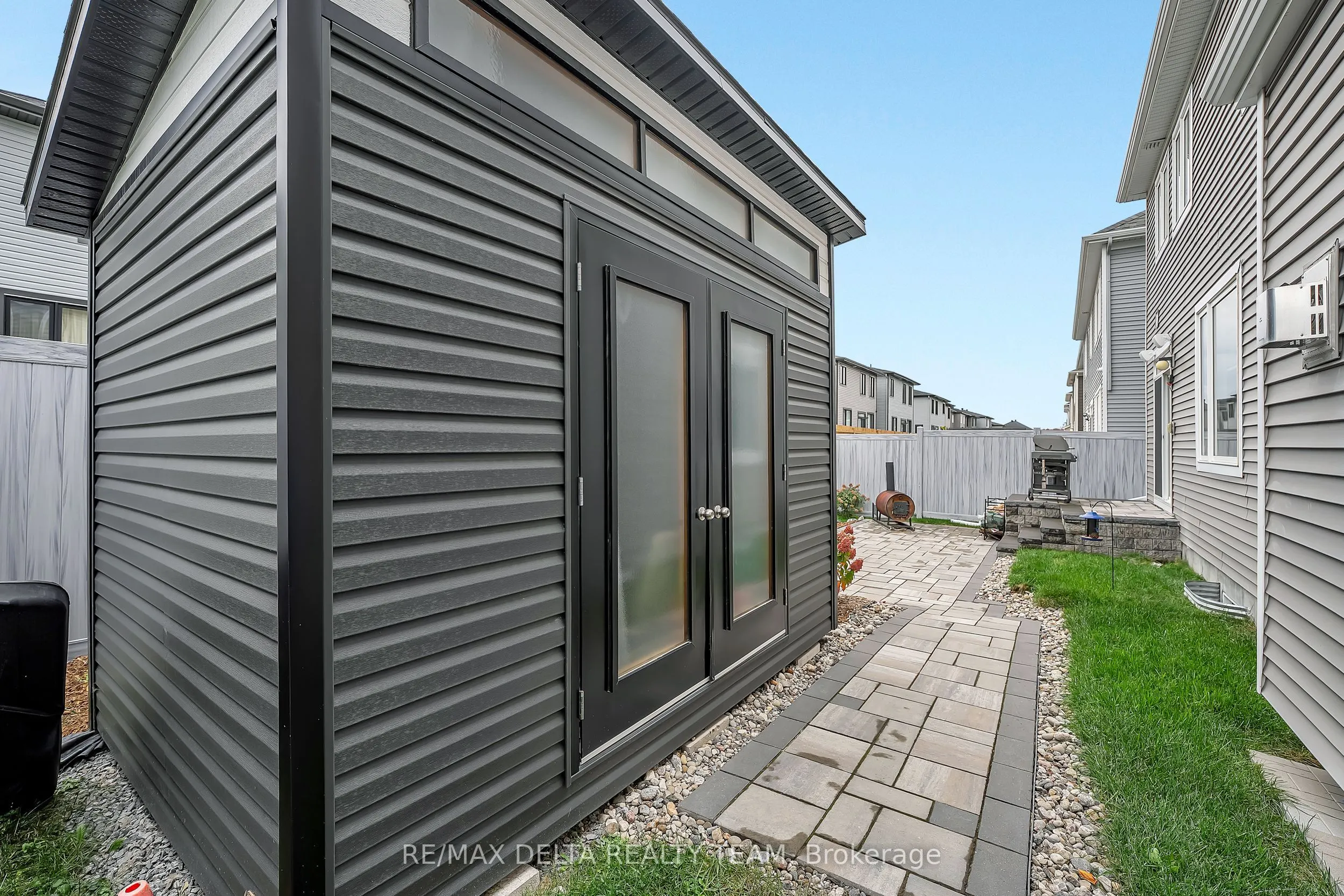 748 Vennecy Terrace