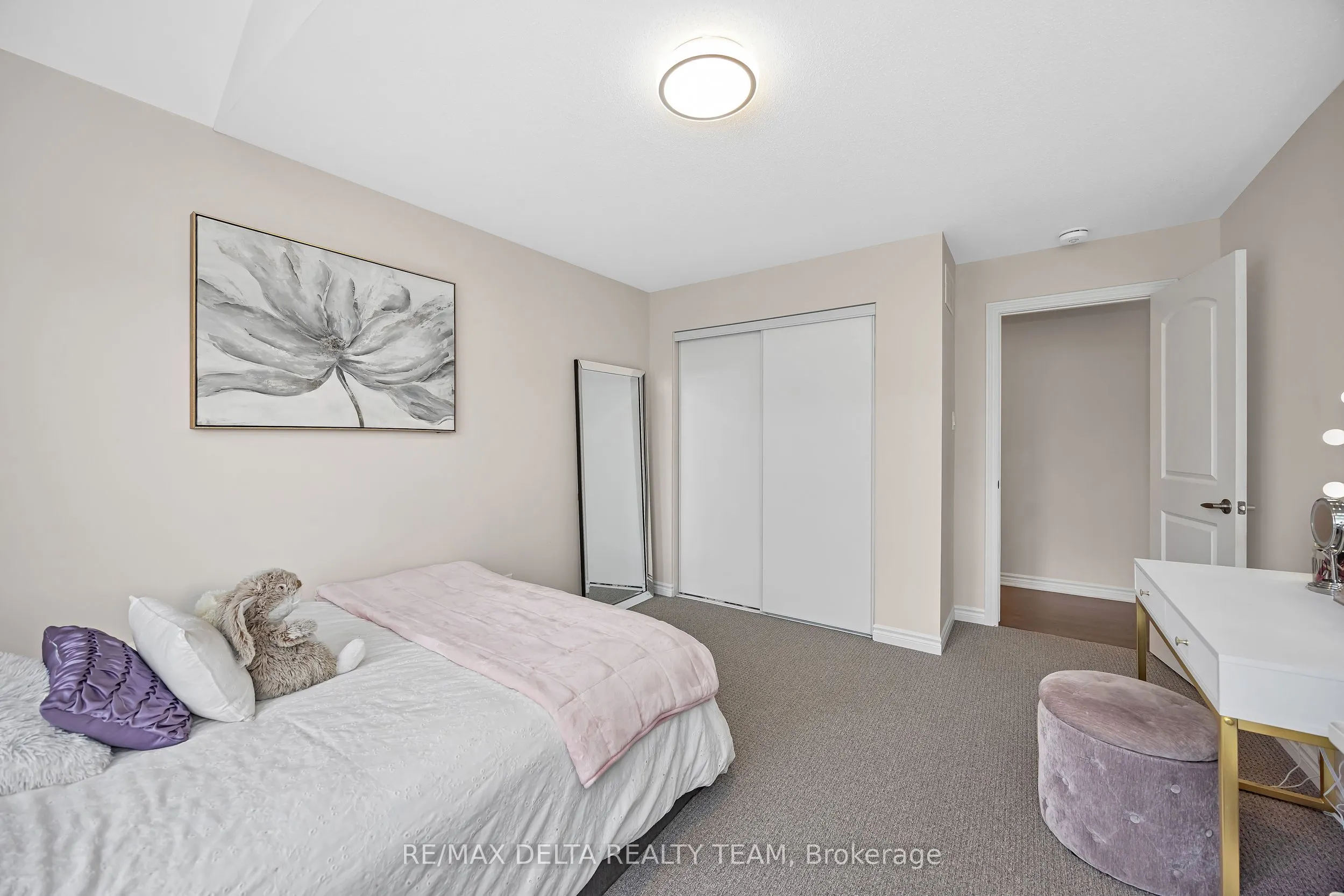 748 Vennecy Terrace