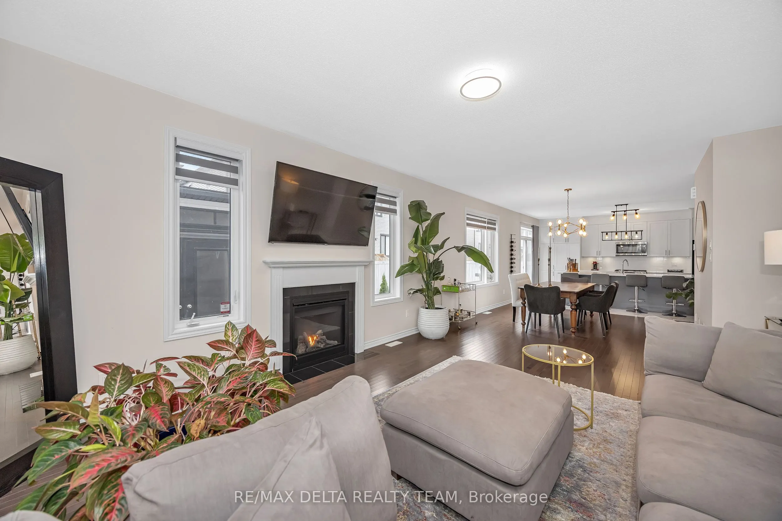 748 Vennecy Terrace