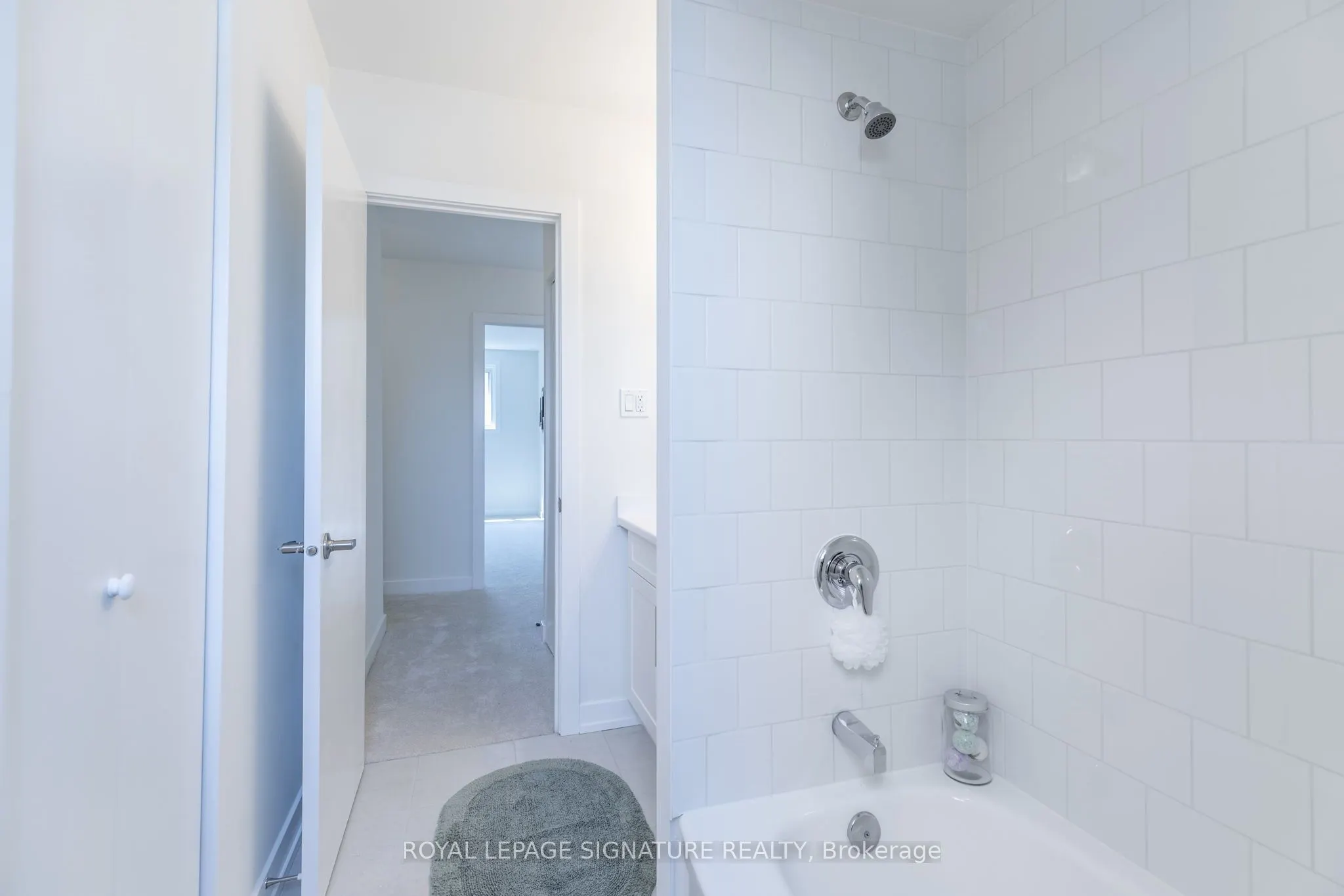 88 Tunbridge Crescent, #43