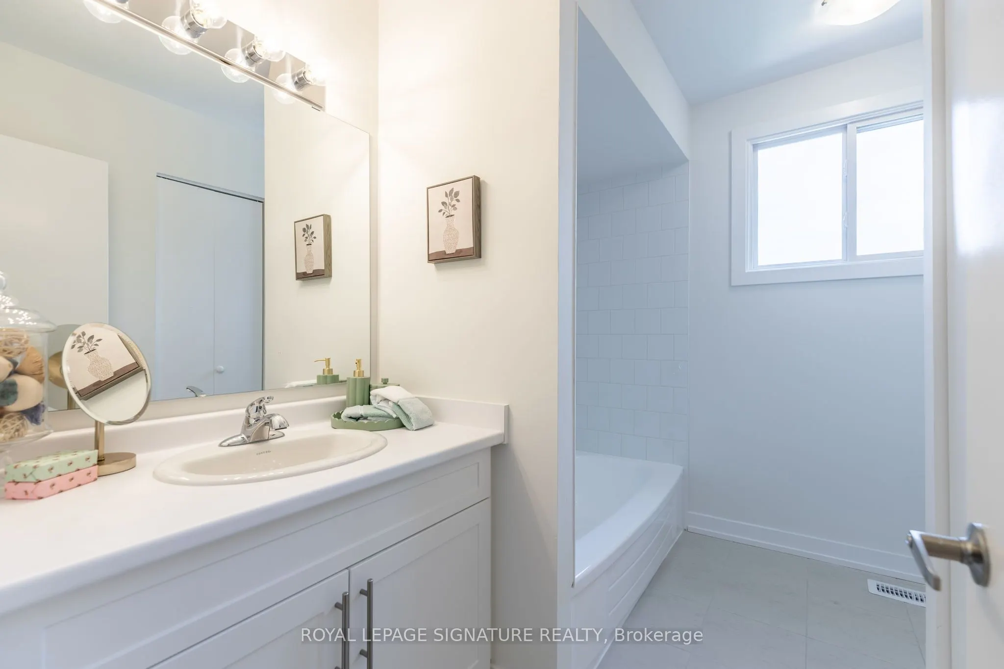 88 Tunbridge Crescent, #43
