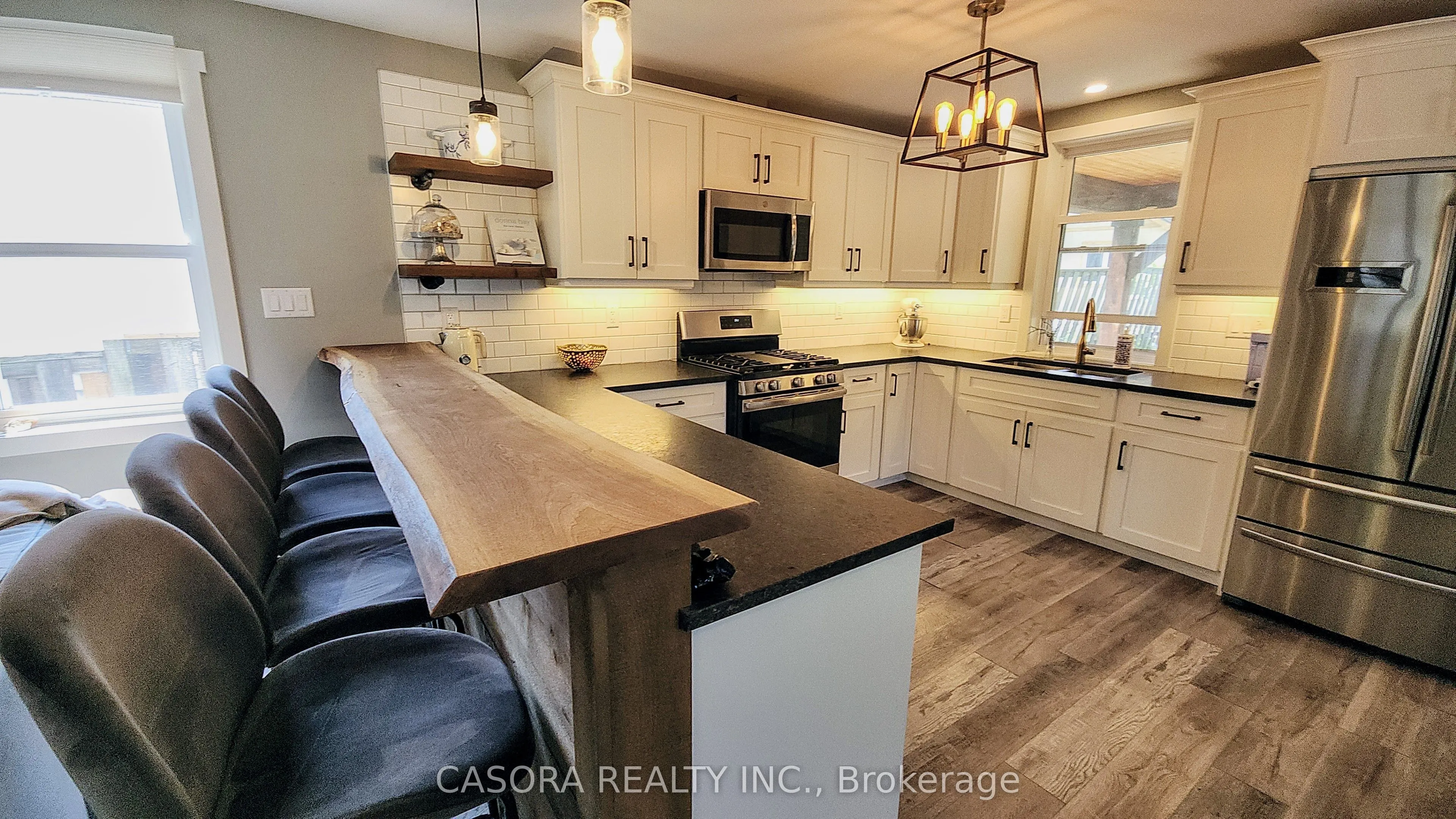 324 East 43rd Street