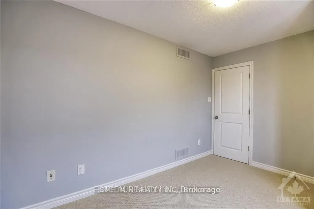 210 COOKS MILL Crescent