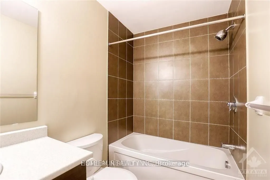 210 COOKS MILL Crescent