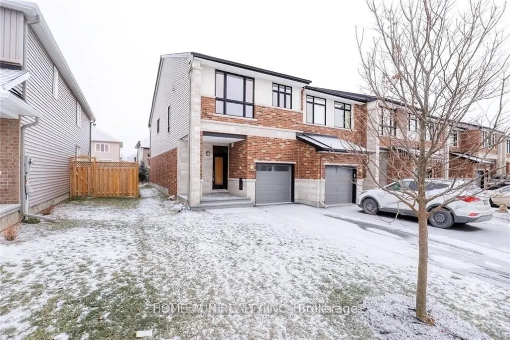 210 COOKS MILL Crescent