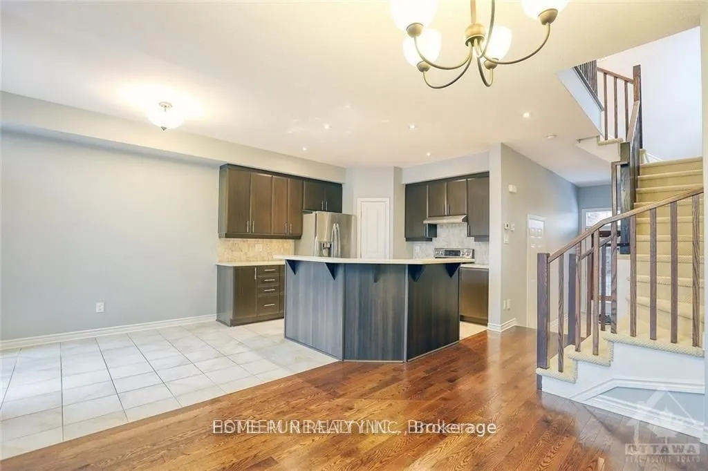 210 COOKS MILL Crescent