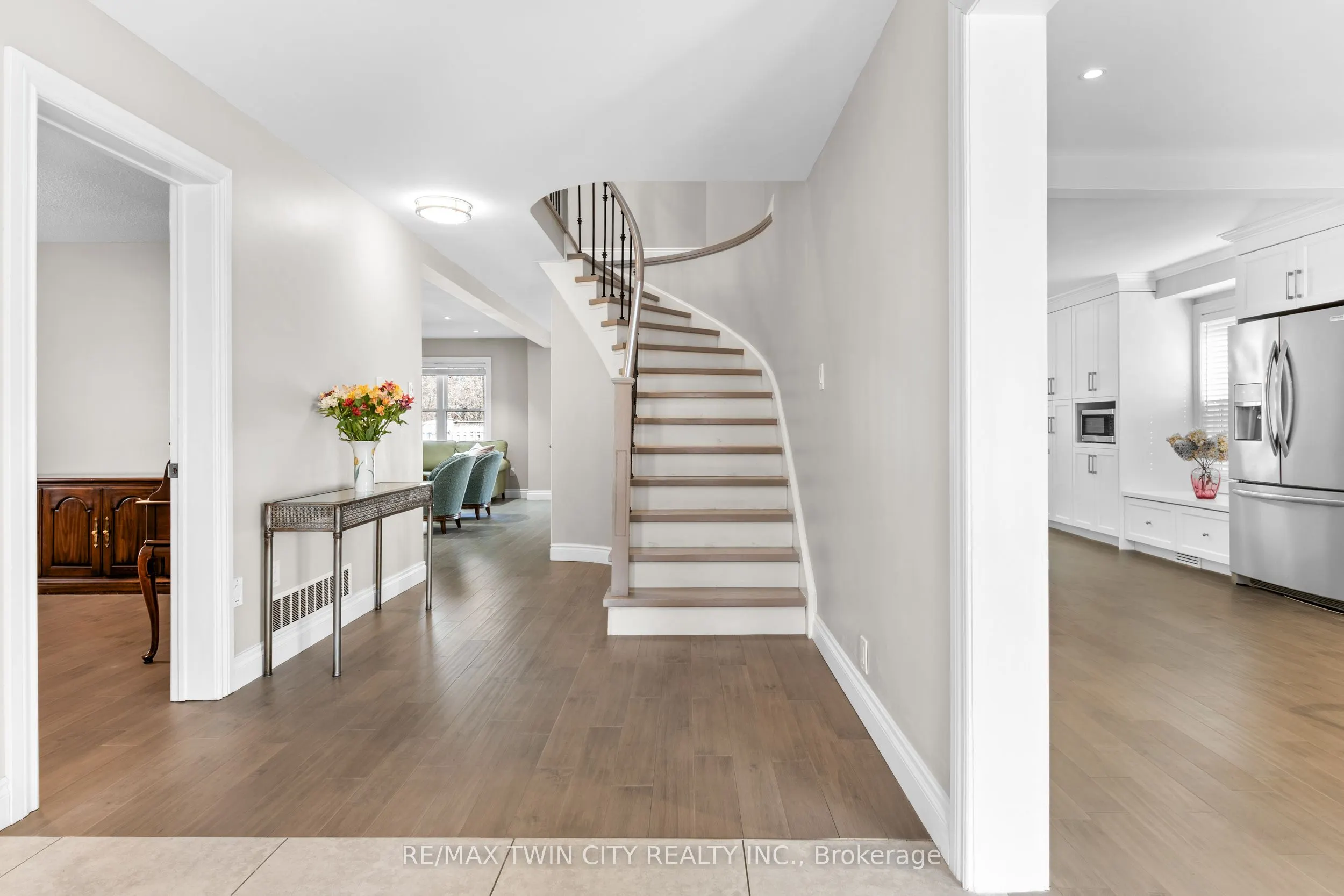 86 Santa Maria Drive