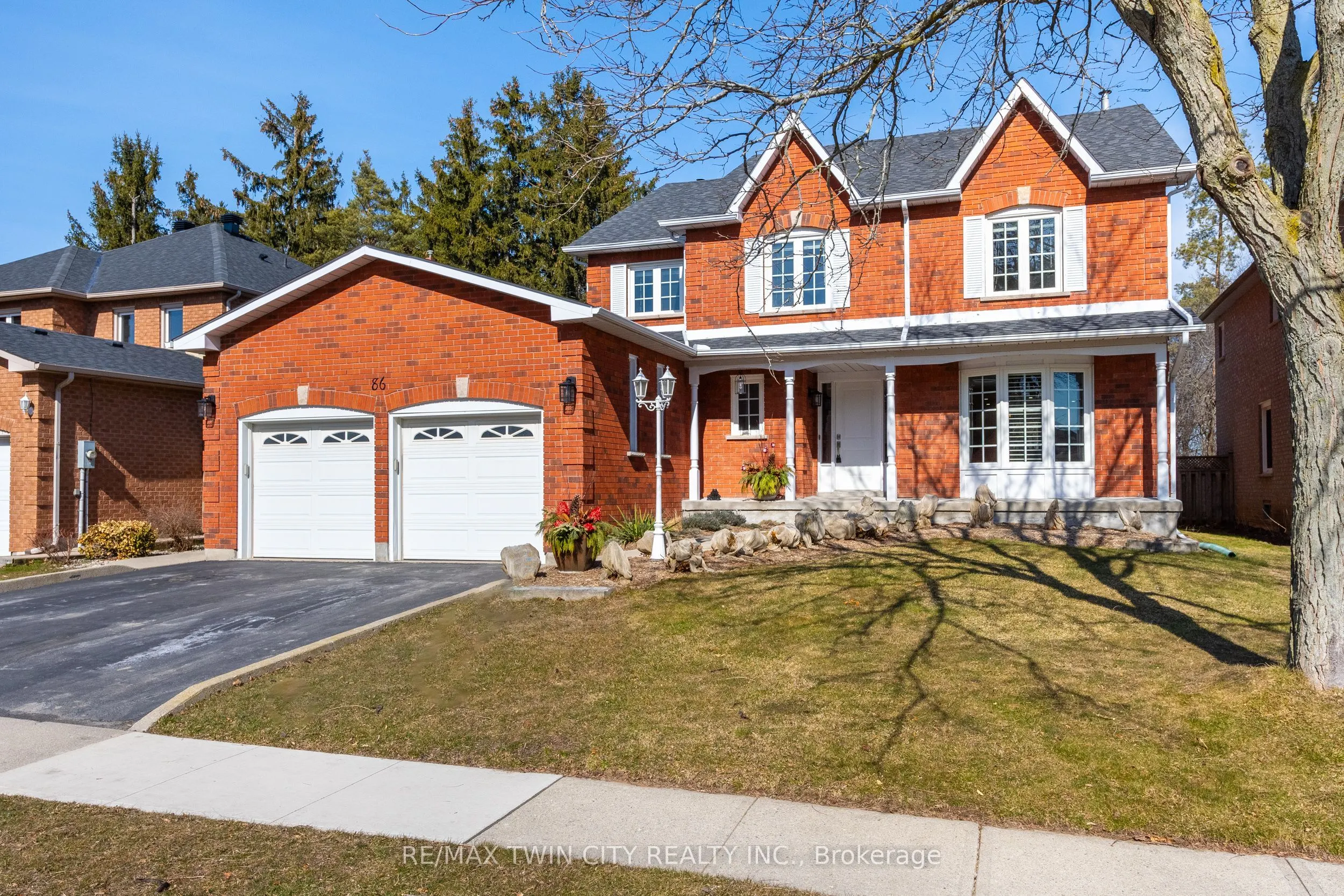 86 Santa Maria Drive