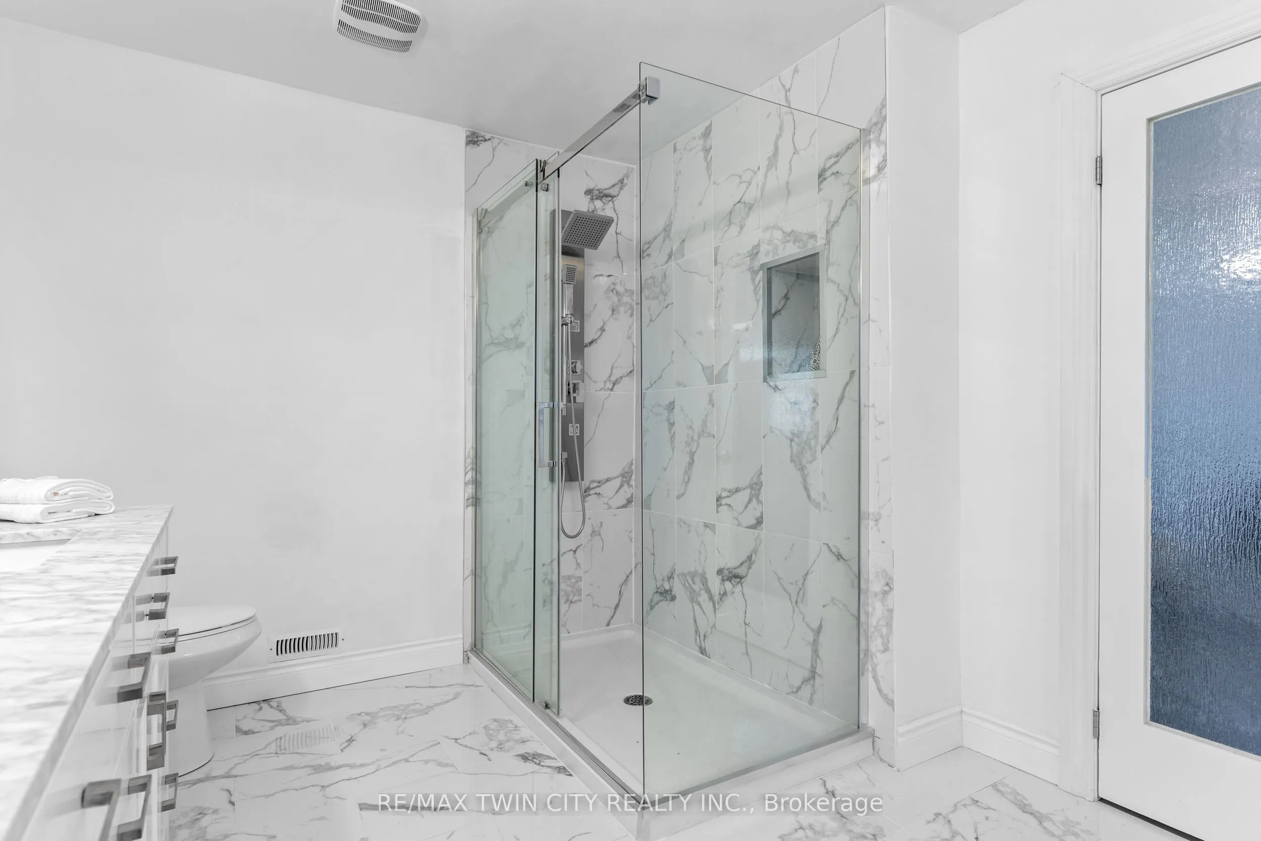 86 Santa Maria Drive