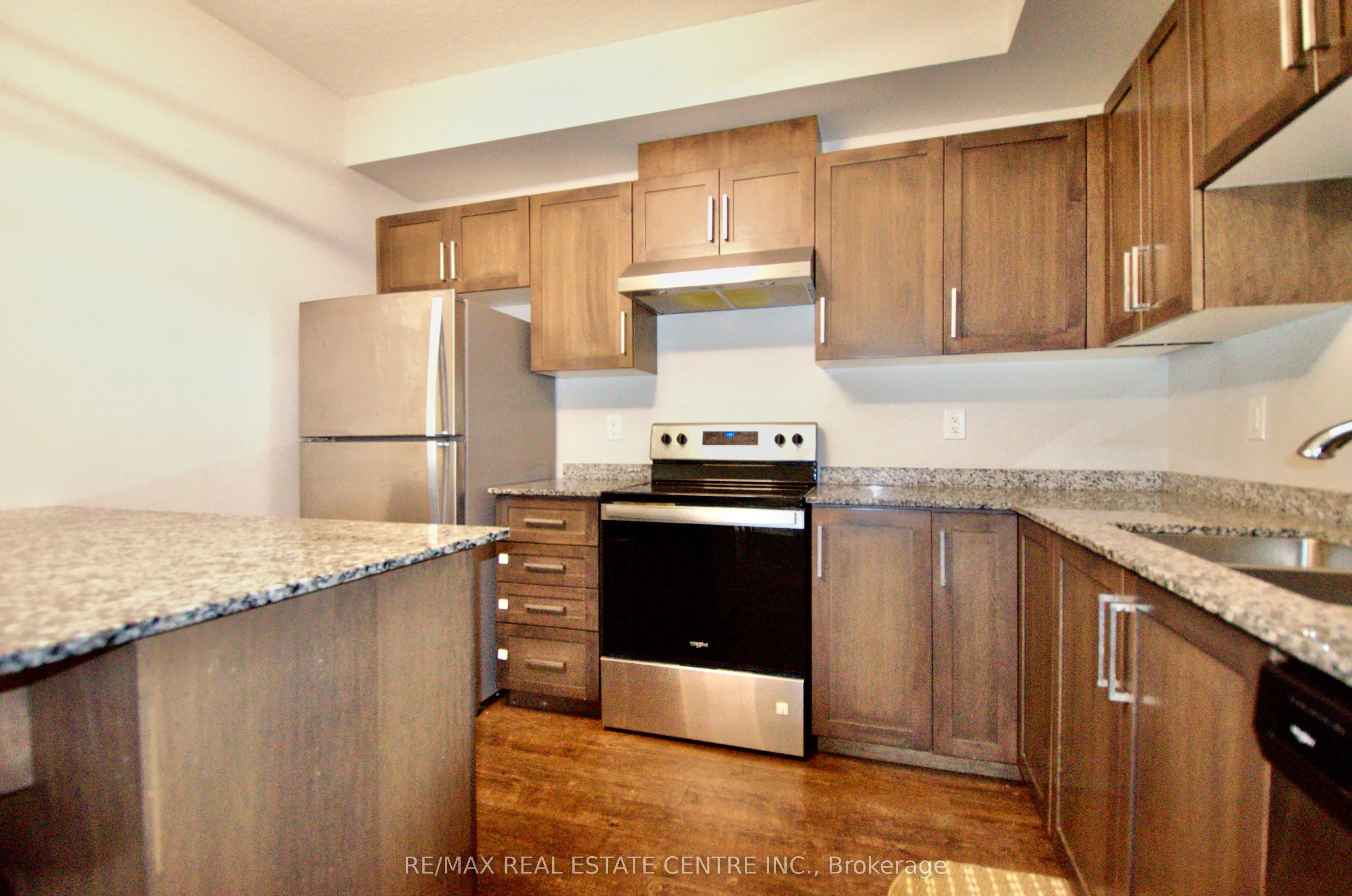 35 Kingsbury Square, #310