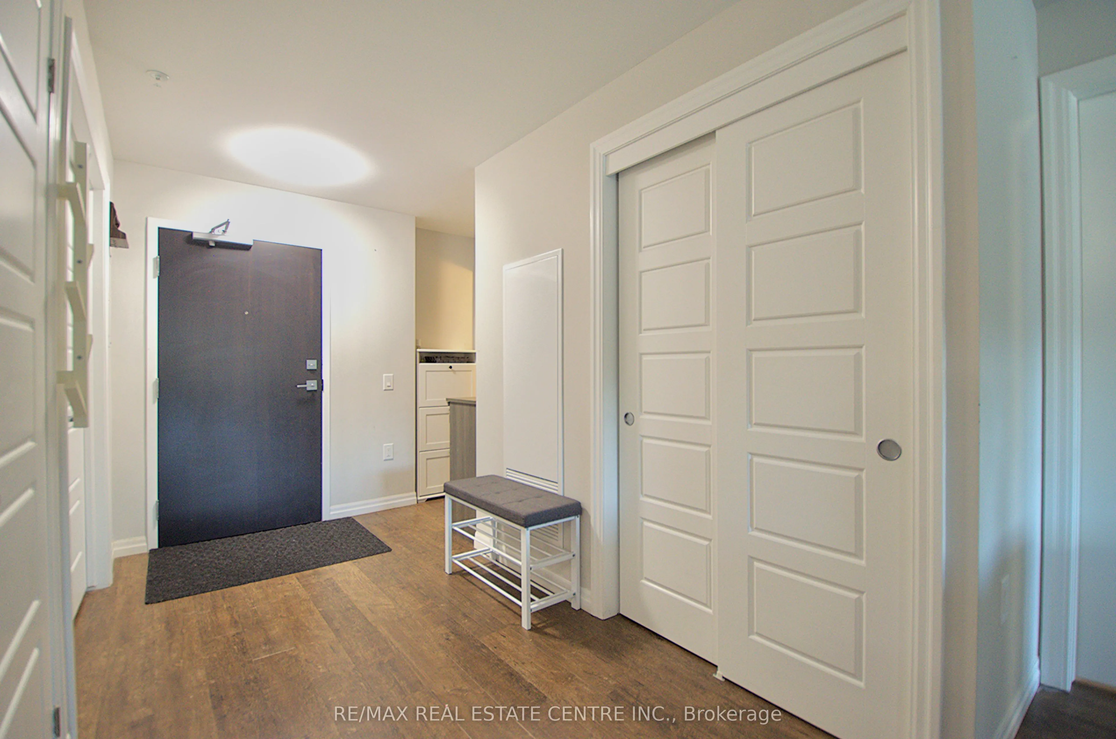 35 Kingsbury Square, #310