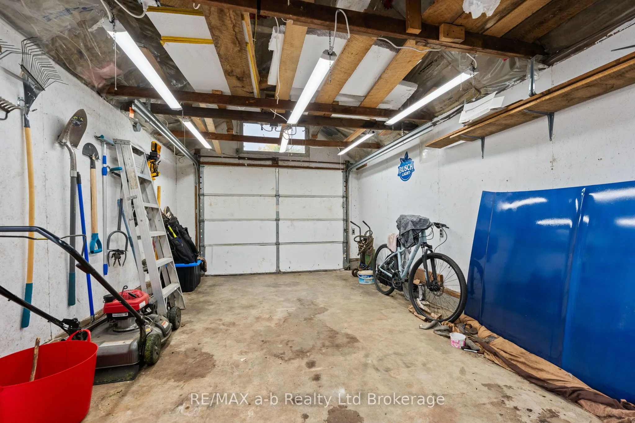 31 Concession Street W