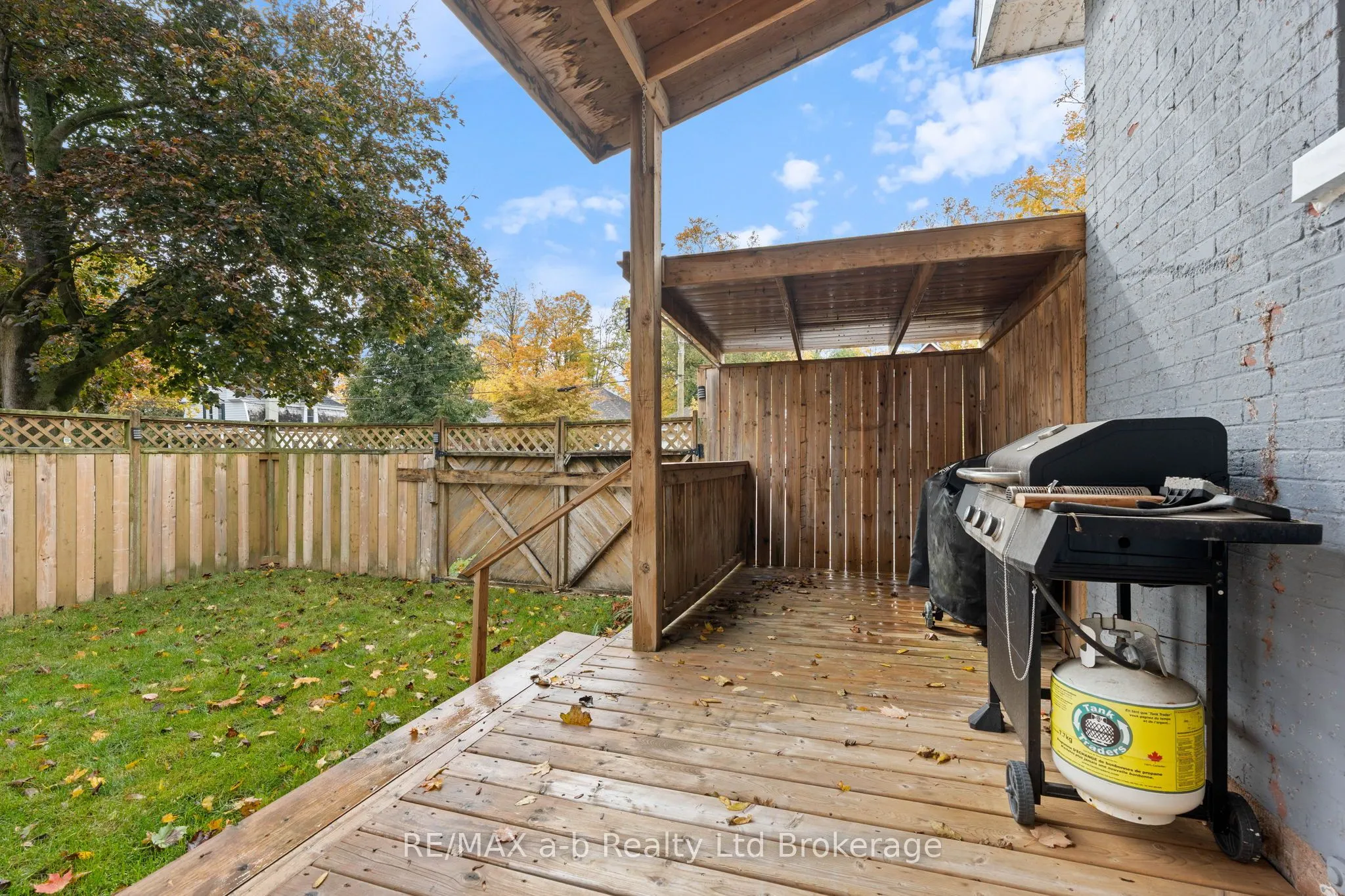 31 Concession Street W