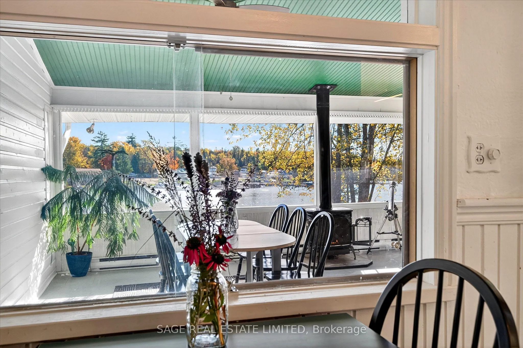 33 North Water Street