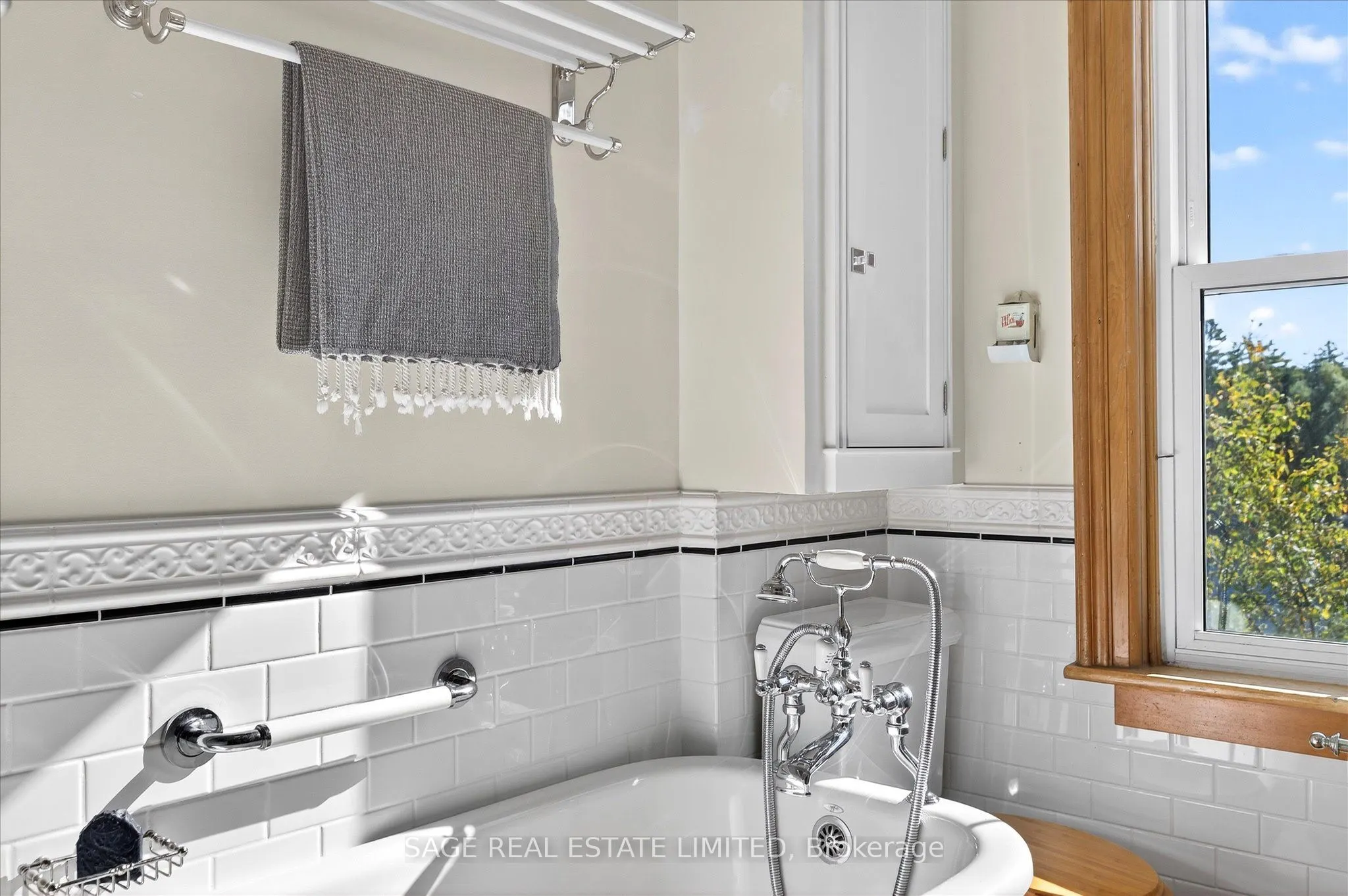 33 North Water Street