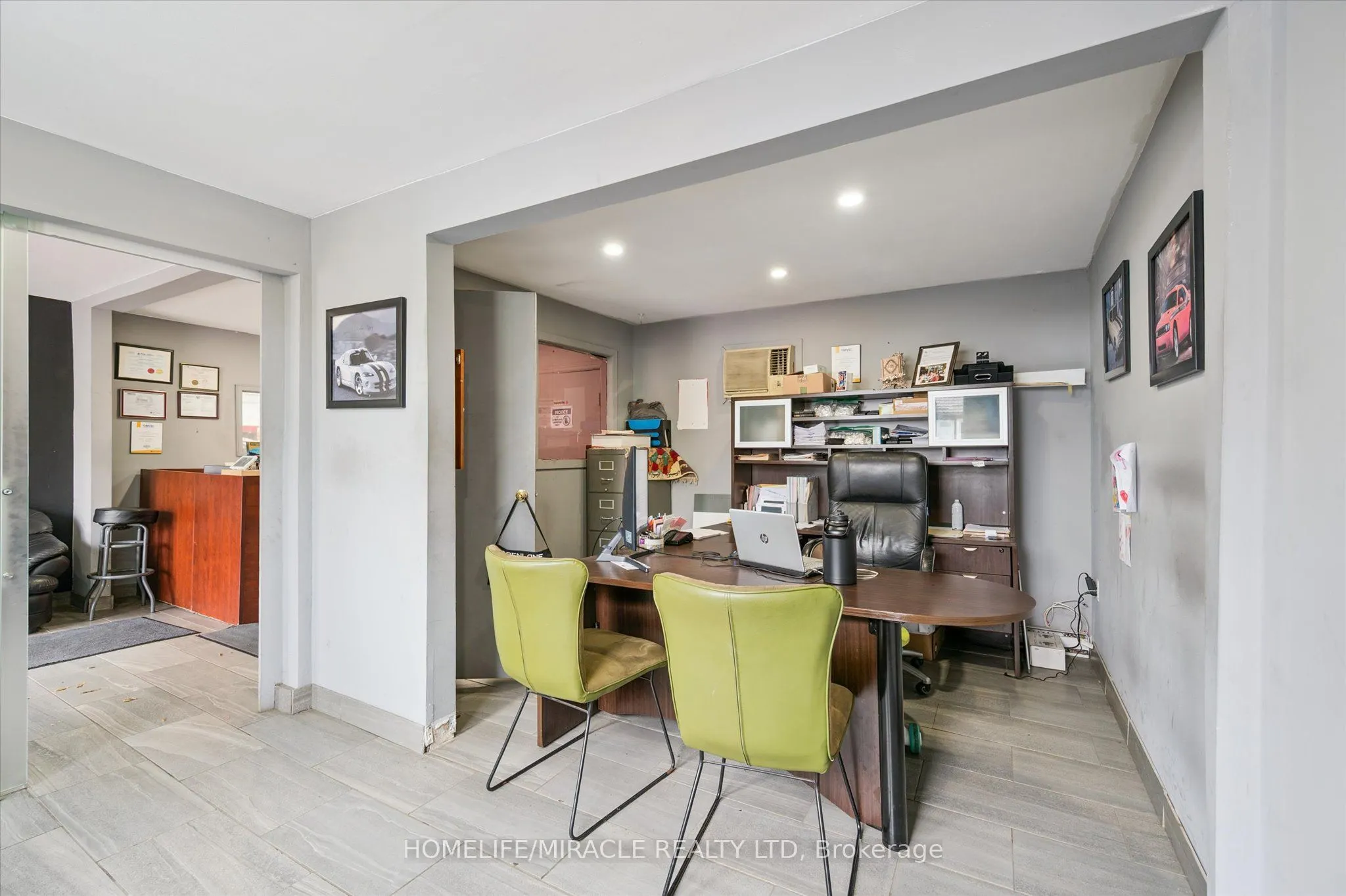 105 Hespeler Road, #105