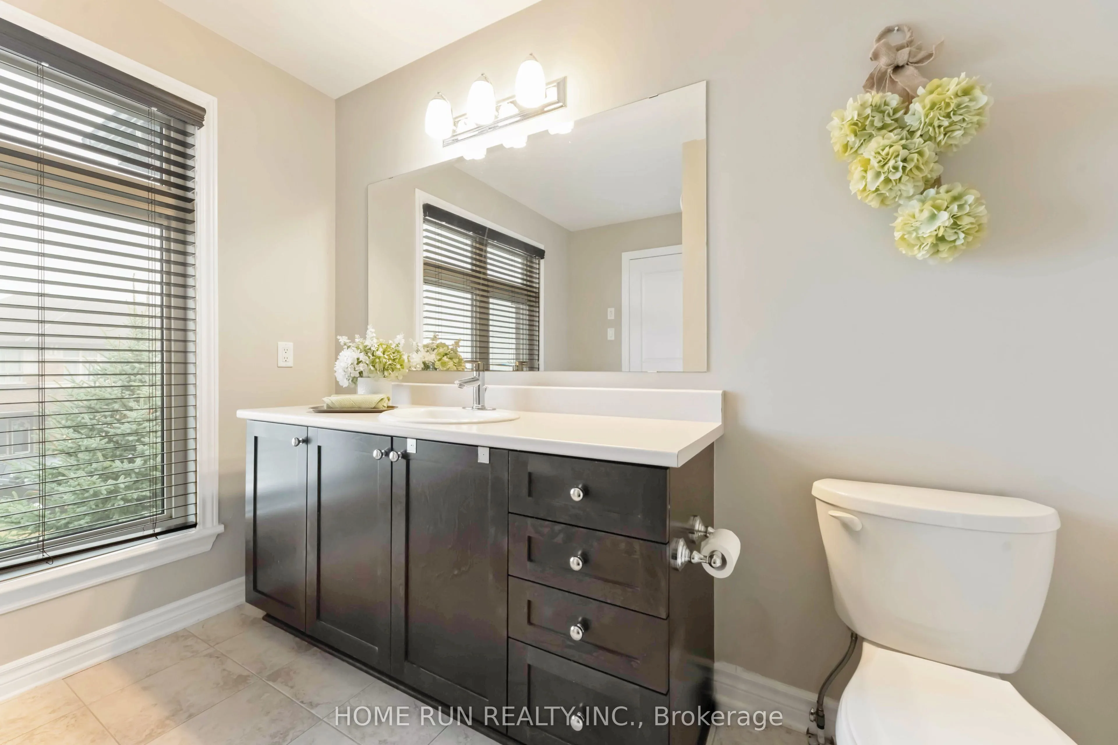 120 Popplewell Crescent