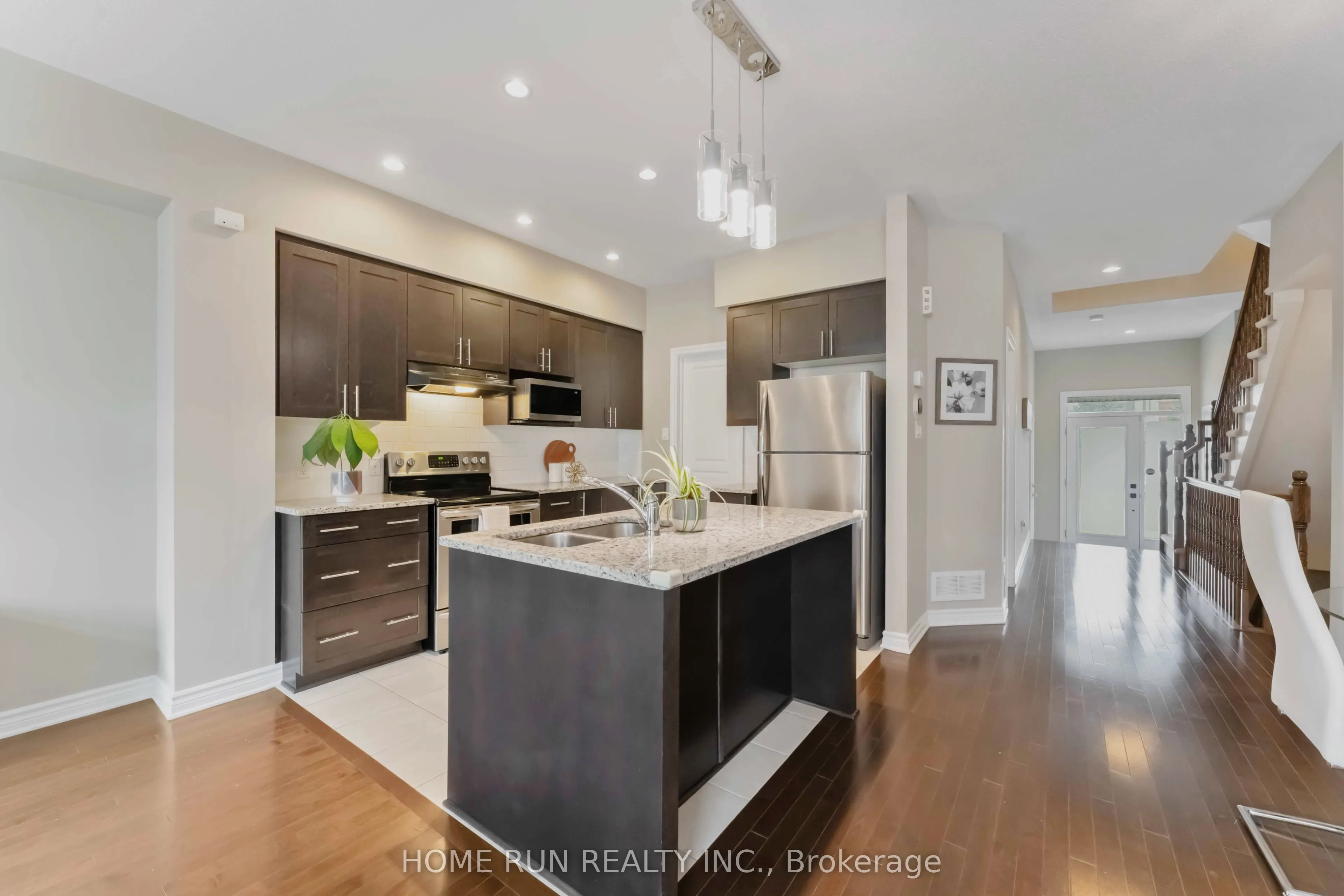 120 Popplewell Crescent