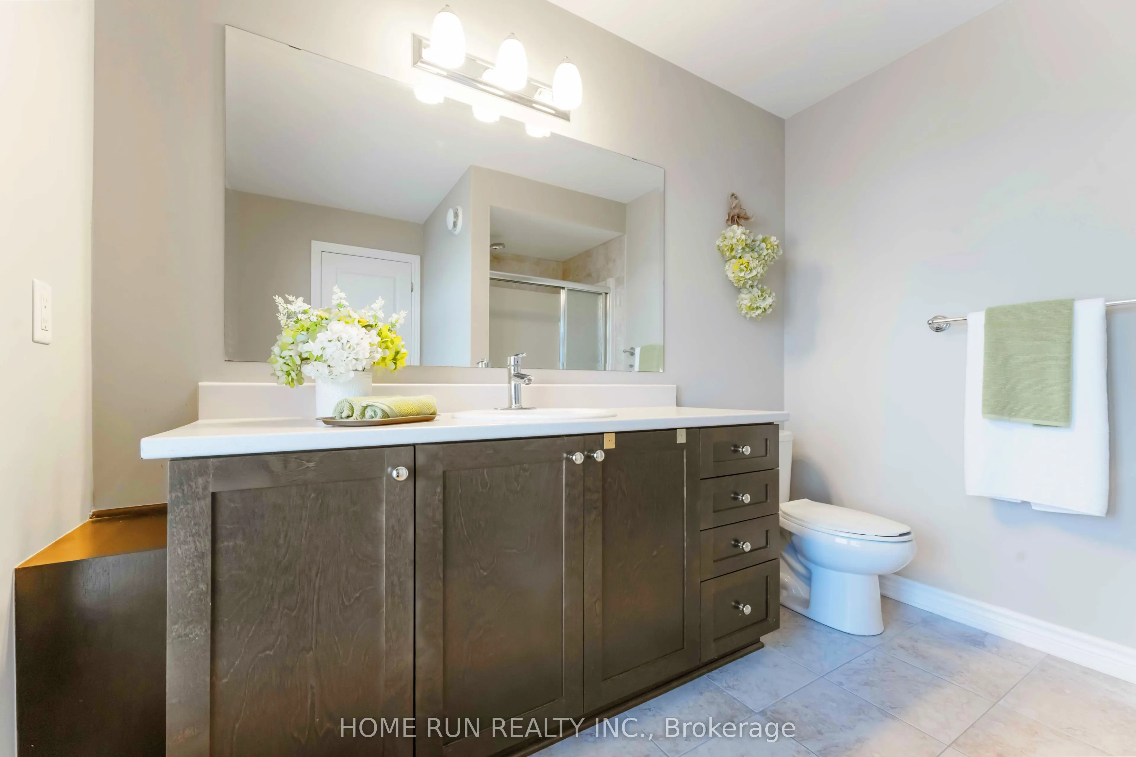 120 Popplewell Crescent