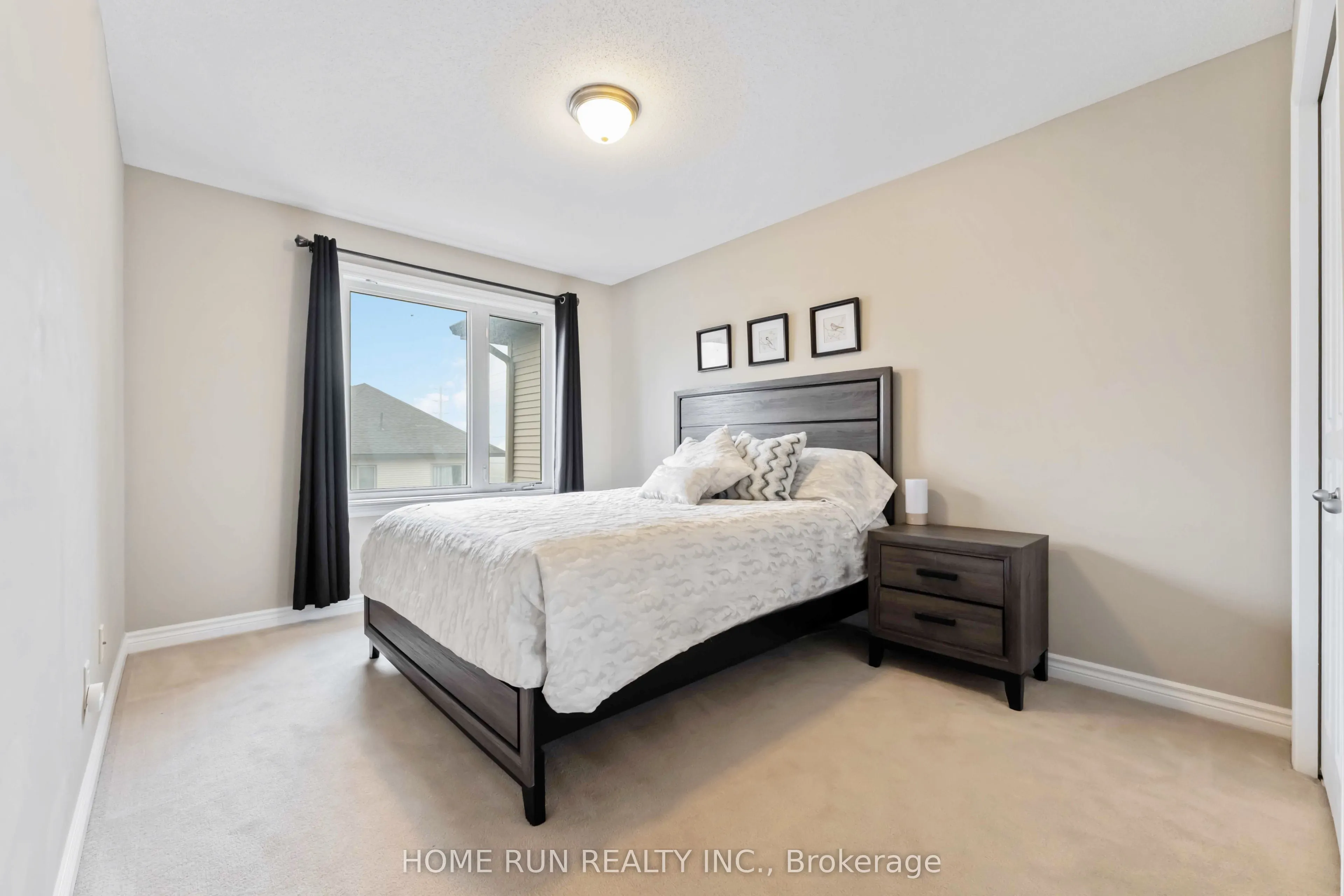 120 Popplewell Crescent