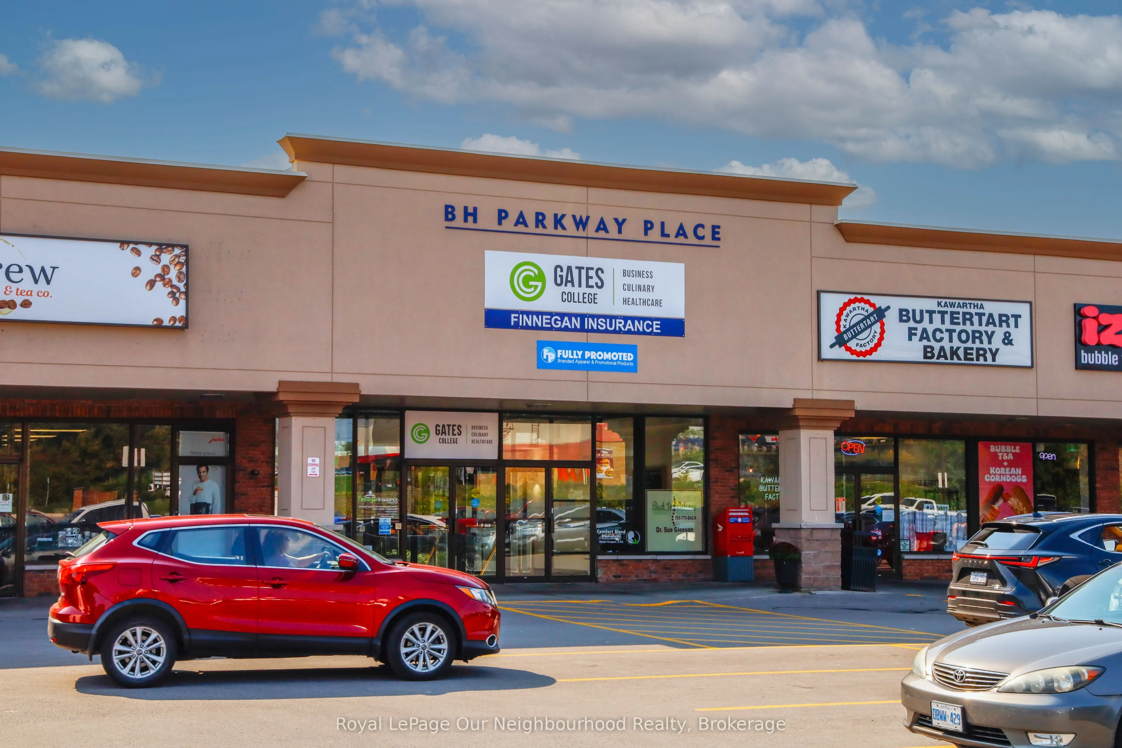 1135 Lansdowne Street W, #11