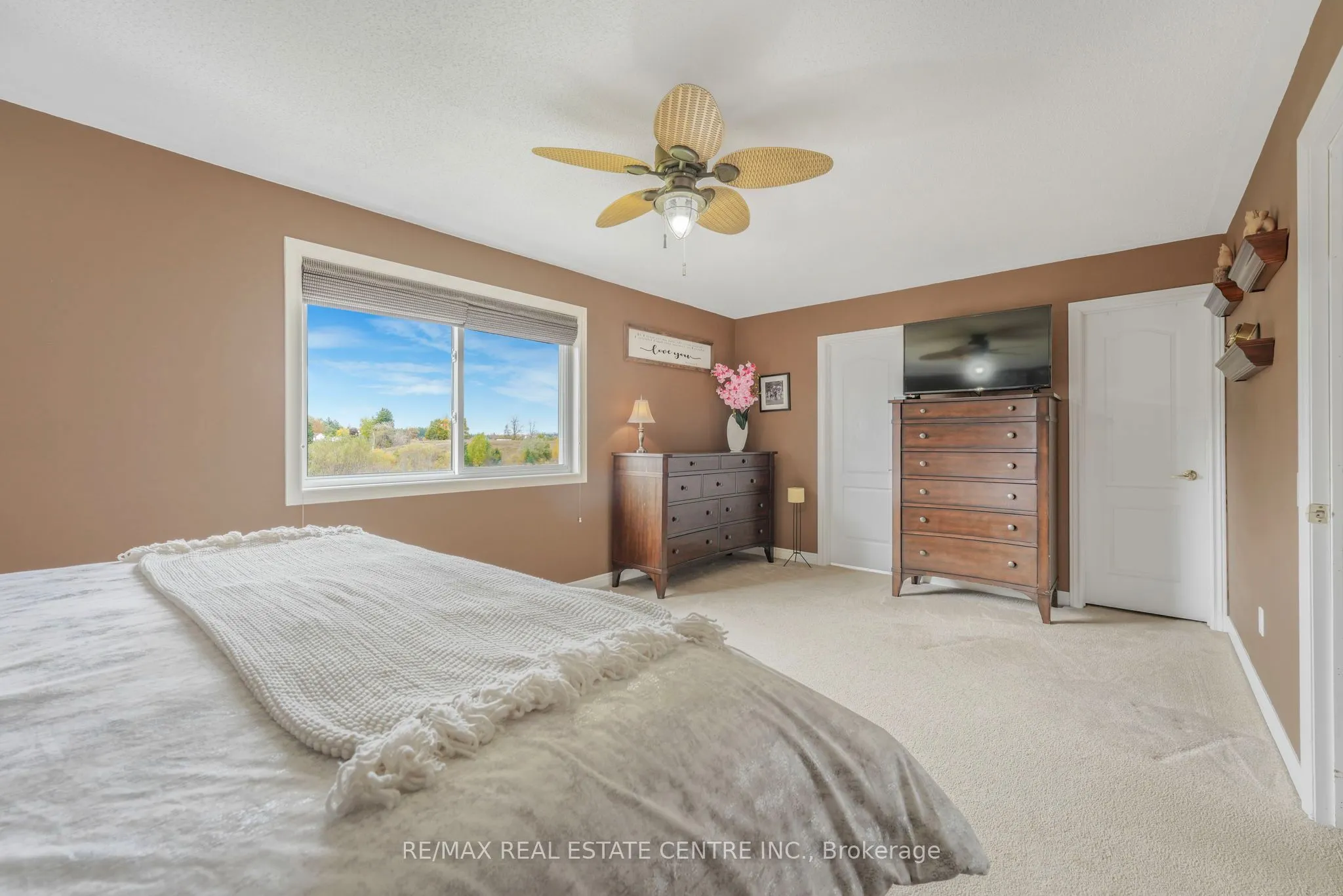 813 Greenwood Crescent