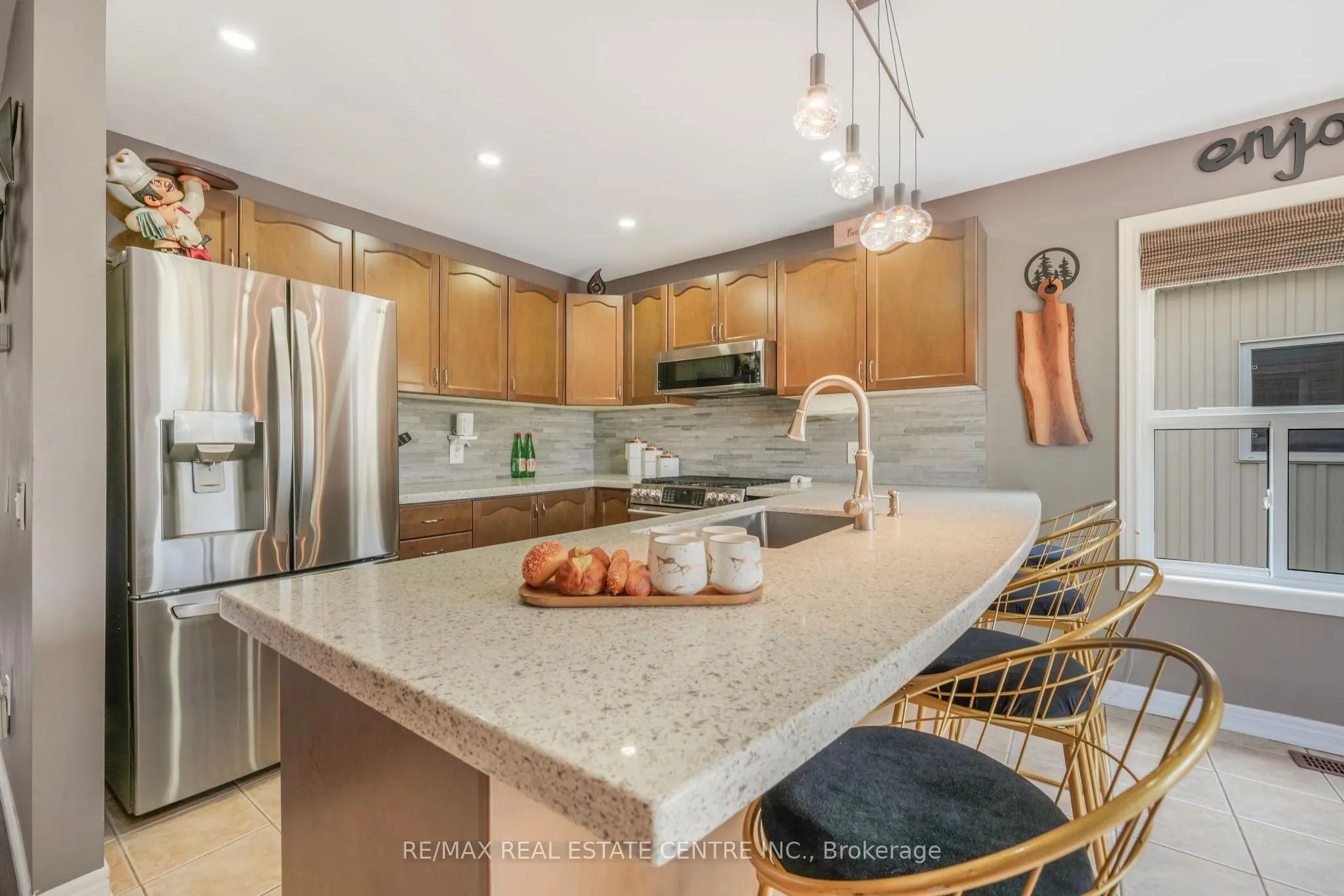 813 Greenwood Crescent