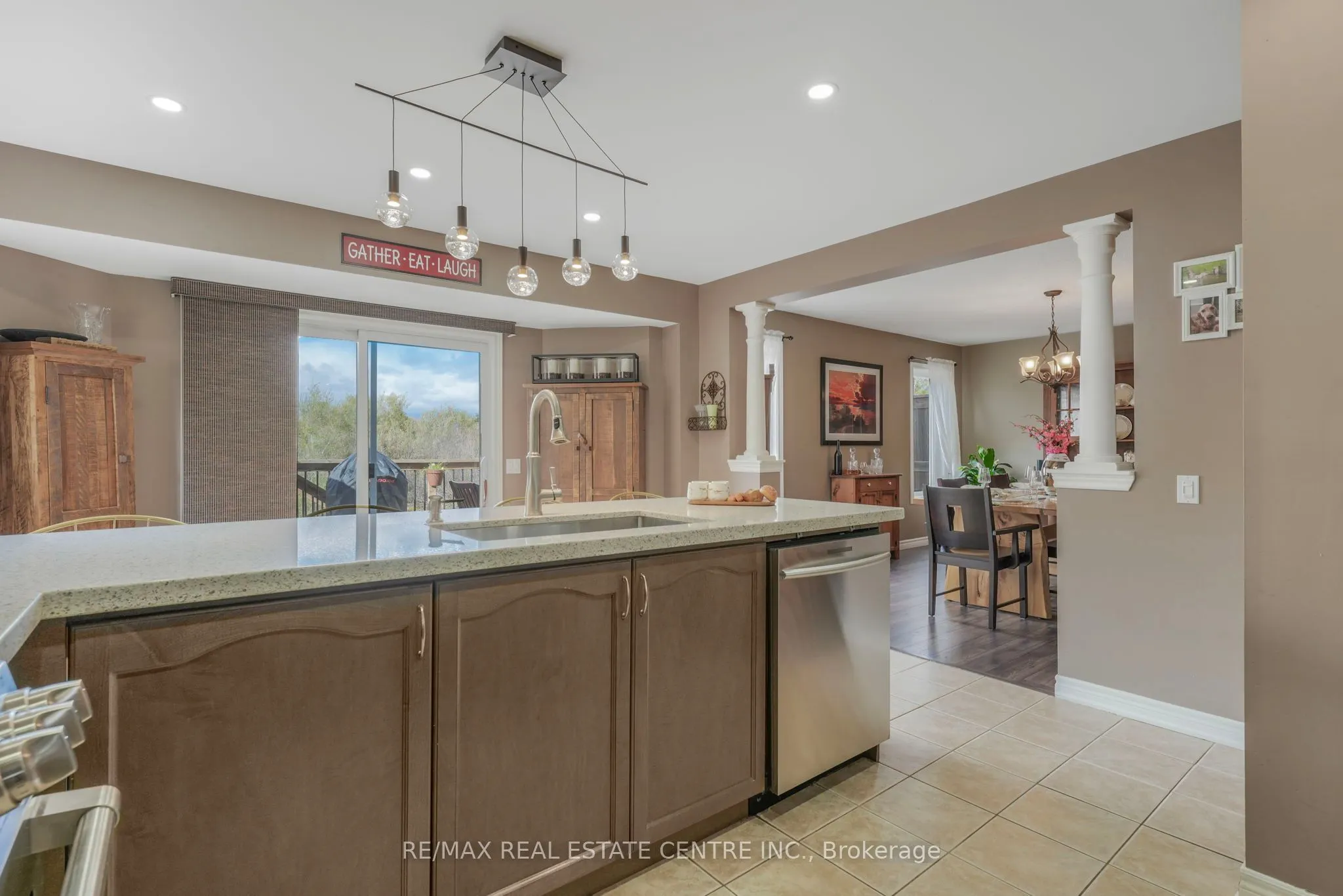 813 Greenwood Crescent