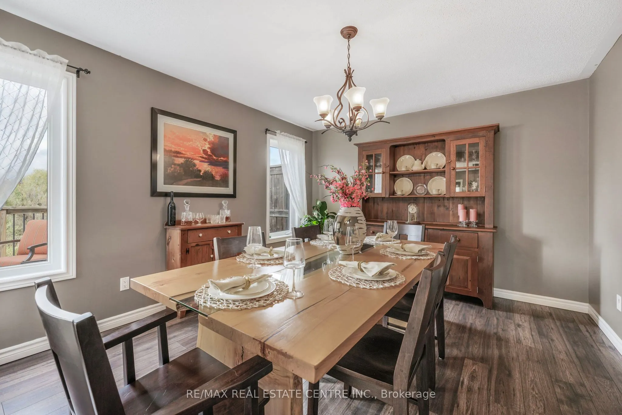 813 Greenwood Crescent