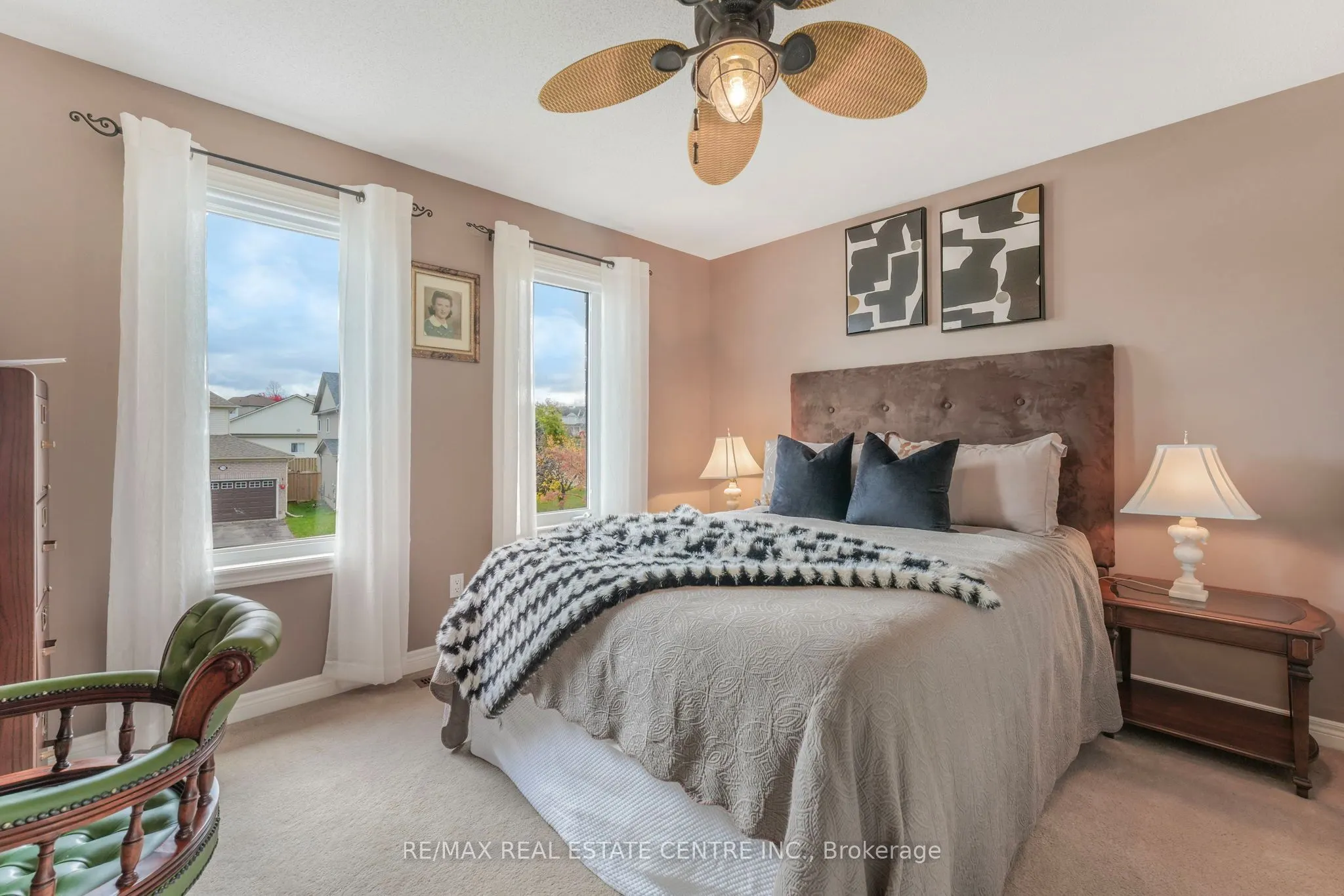 813 Greenwood Crescent